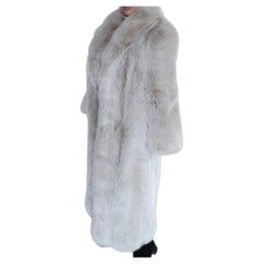 Brand new lightweight saga fox fur coat size 8