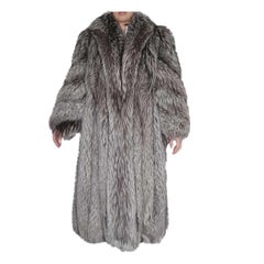 Brand new lightweight saga silver fox fur coat size 6/S
