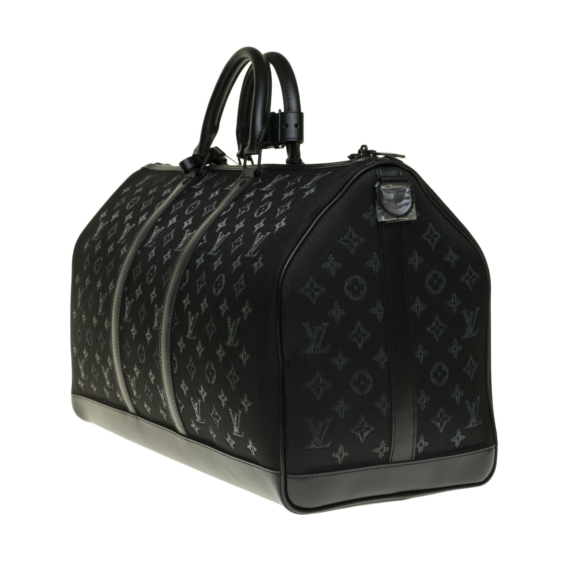 Women's or Men's BRAND NEW-Limited edition Louis Vuitton keepall 50 Light Up virgil abloh fw19