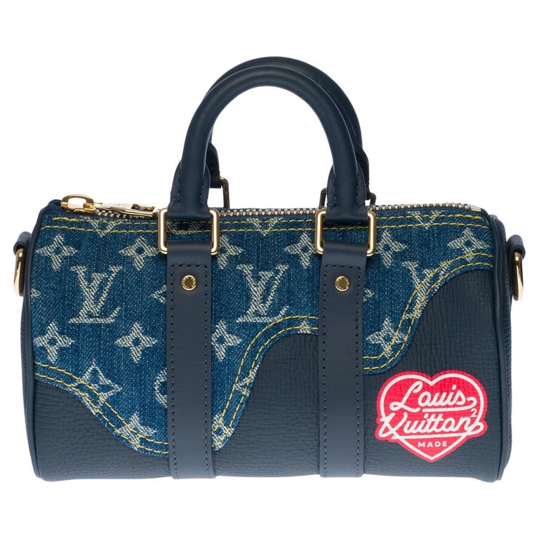 Flourish uregelmæssig Imagination BRAND NEW-Limited edition Louis Vuitton keepall XS strap in blue denim by  Nigo For Sale at 1stDibs