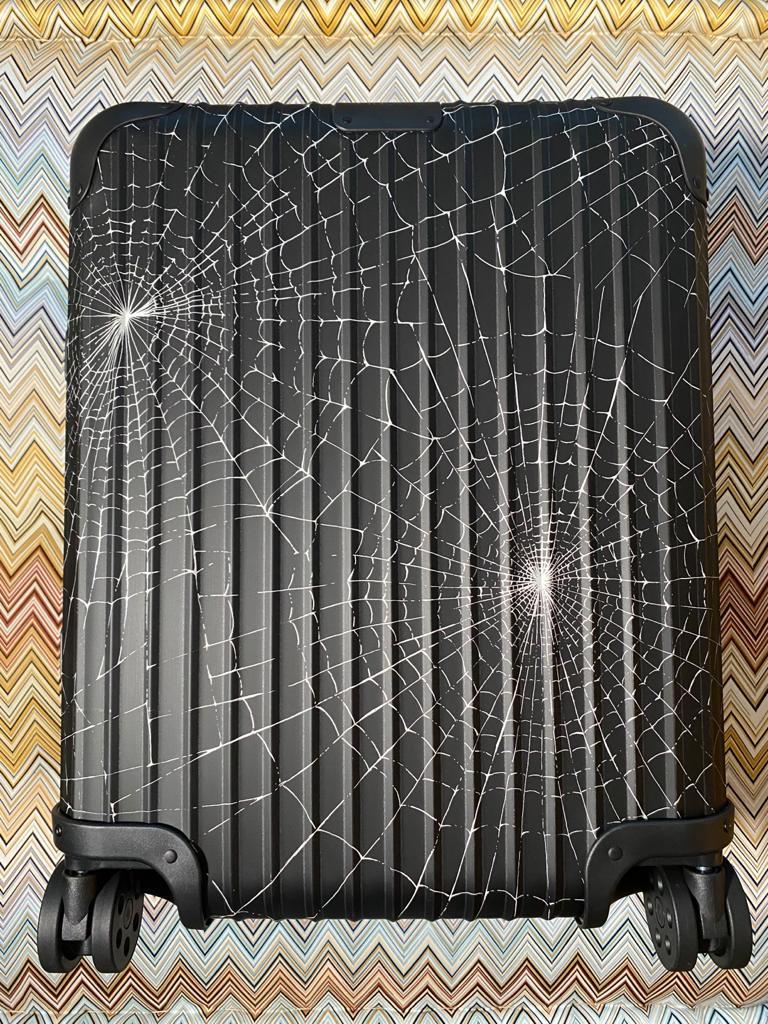BRAND NEW -Limited edition Rimowa X Supreme 55 suitcase in black aluminium 12