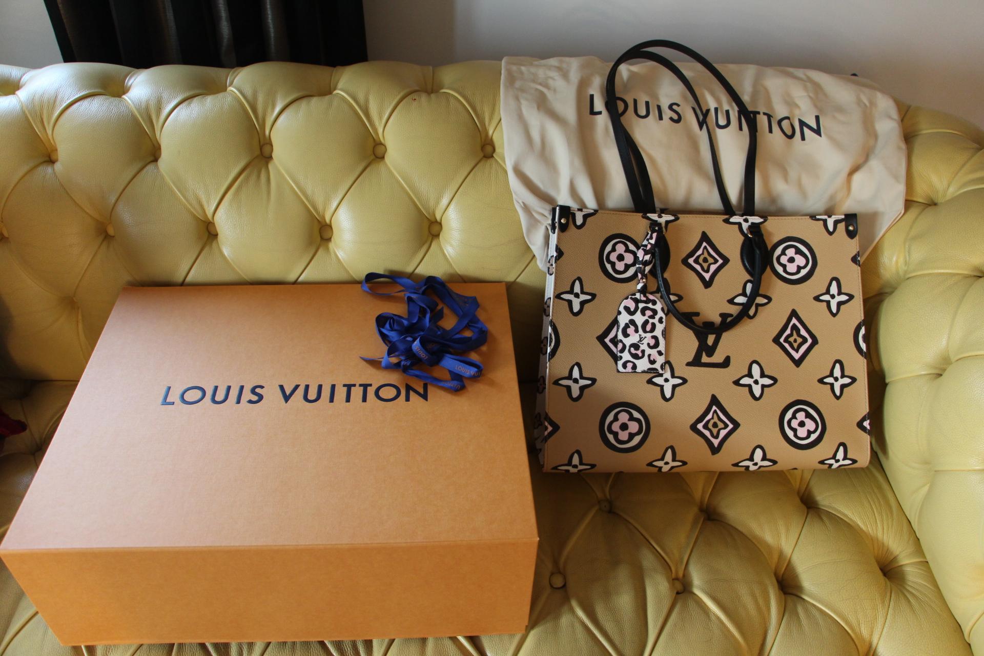 Brand New Louis Vuitton Arizona Beige Onthego Wild at Heart Bag, 2021 Special Ed 9