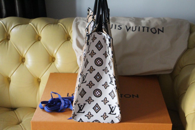 Brand New Louis Vuitton Arizona Beige Onthego Wild at Heart Bag, 2021  Special Ed