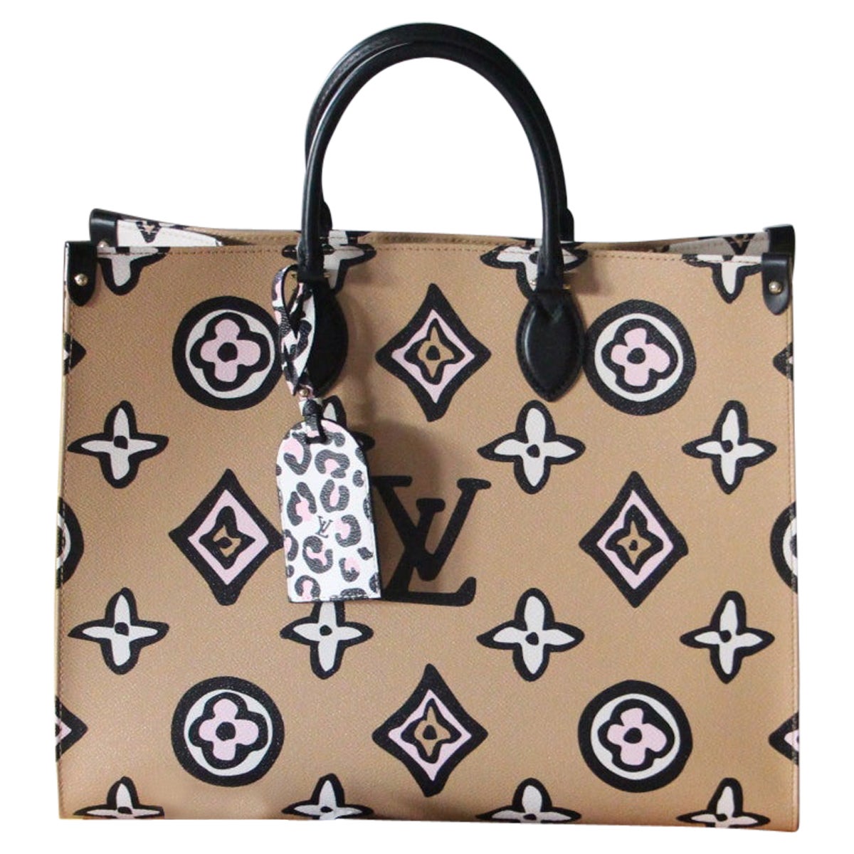 Brand New Louis Vuitton Arizona Beige Onthego Wild at Heart Bag, 2021  Special Ed at 1stDibs