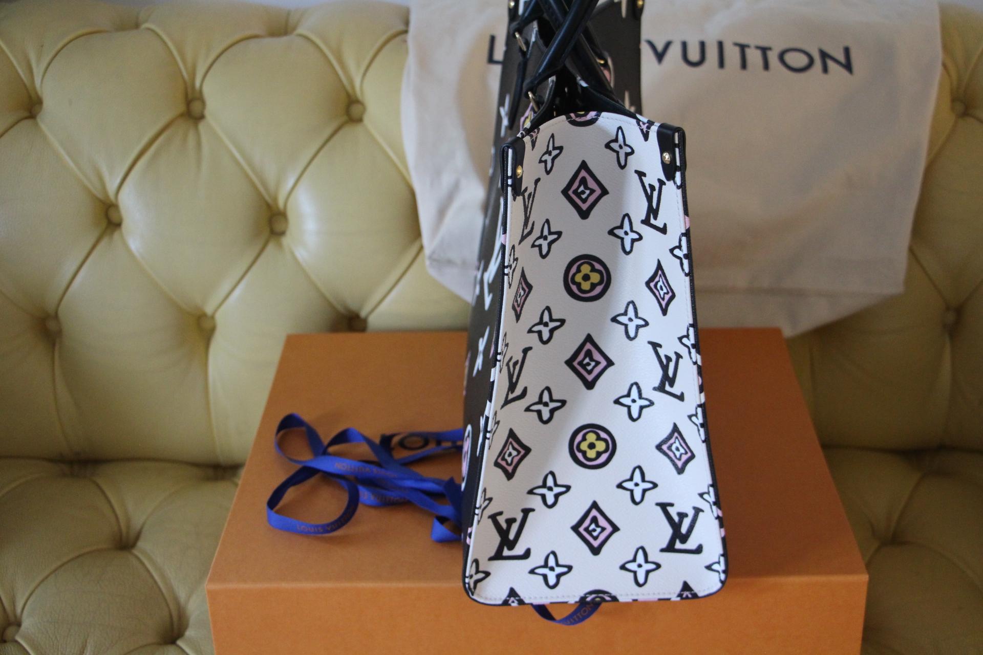 Nuova borsa Louis Vuitton nera Onthego Wild at Heart, Edizione Speciale 2021 In condizioni Nuovo a Saint-ouen, FR
