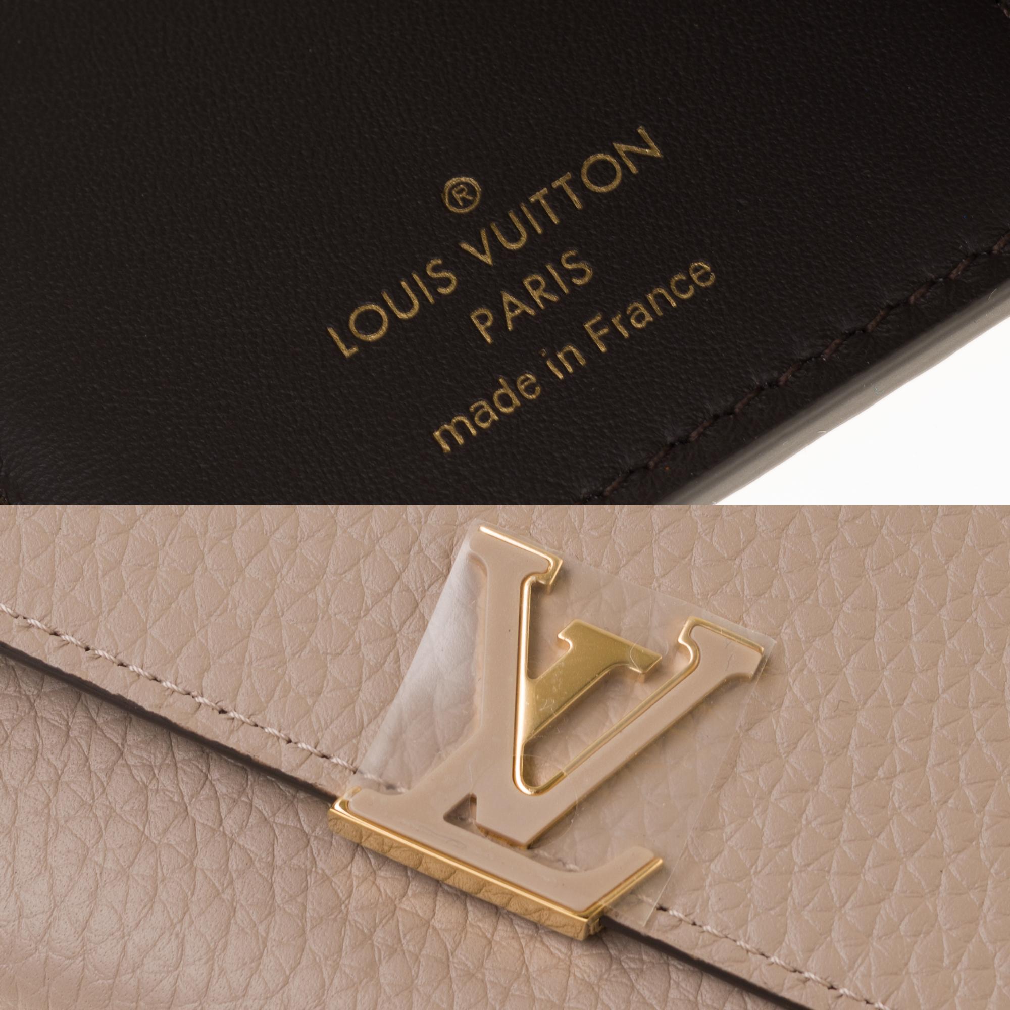 lv capucines compact wallet