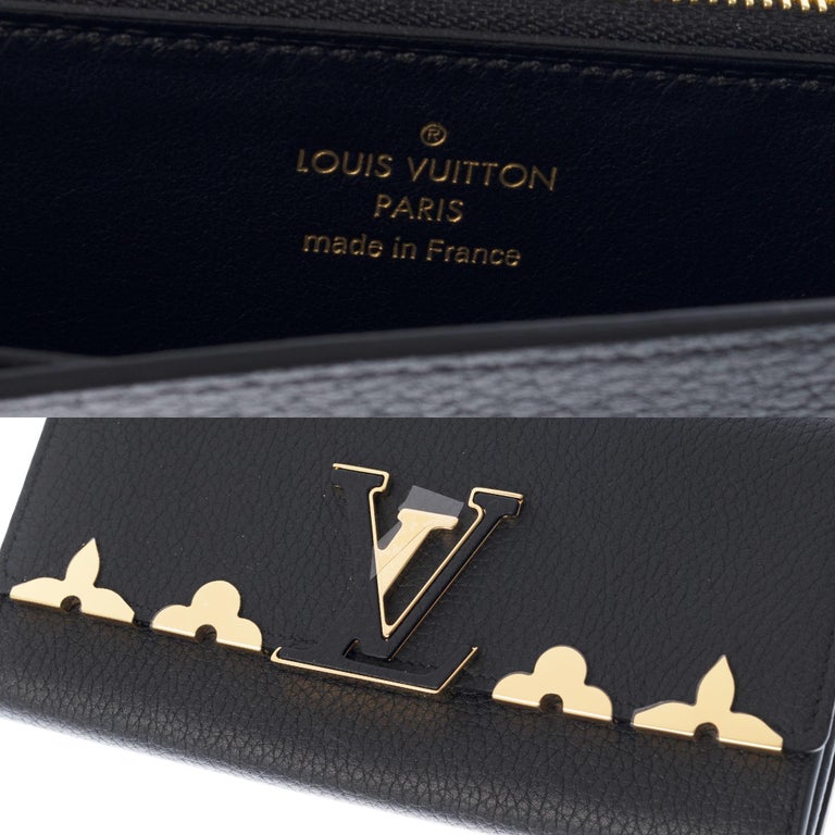 LOUIS VUITTON Taurillon Capucines Compact Wallet Marine Rouge