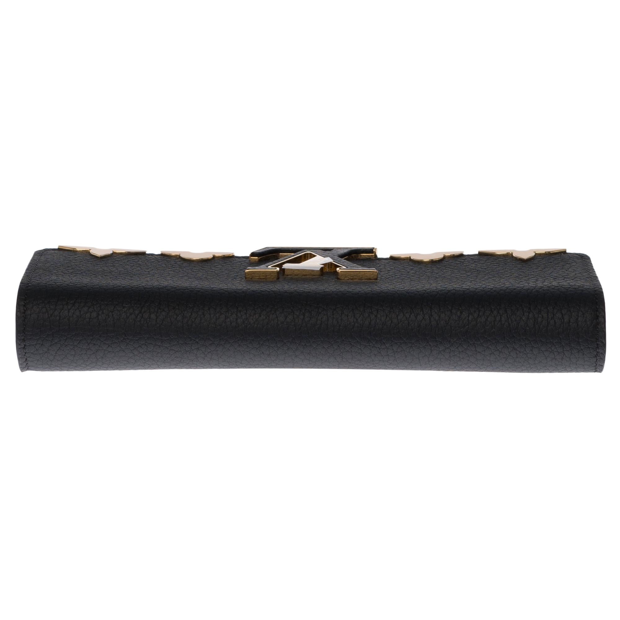 Brand New Louis Vuitton Capucines GM Wallet in black Taurillon leather For Sale 3