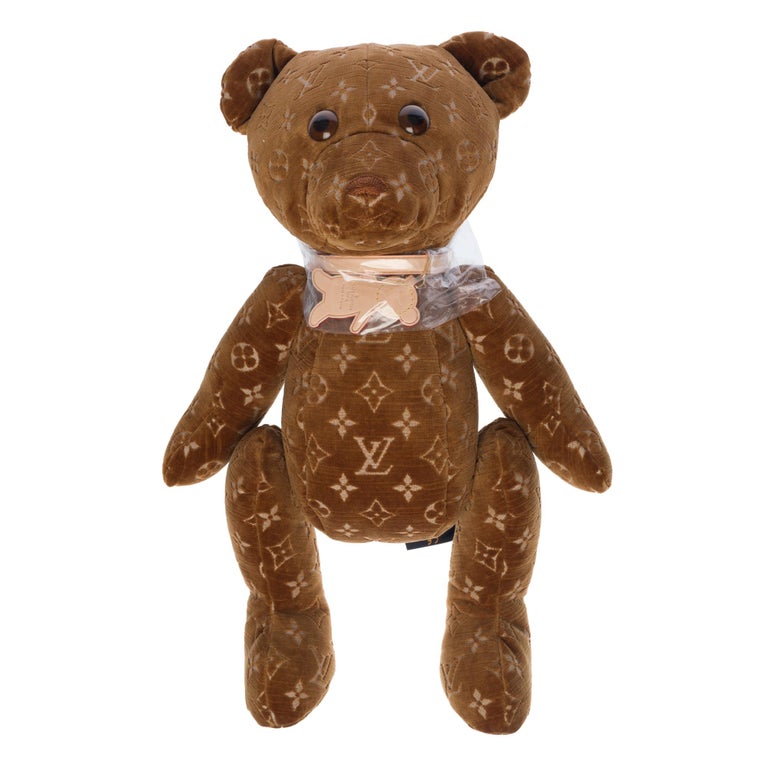 New Louis Vuitton Bearbrick T-Shirt Lv Teddy Bear Teddy Bear New - Chow  Down Movie Store