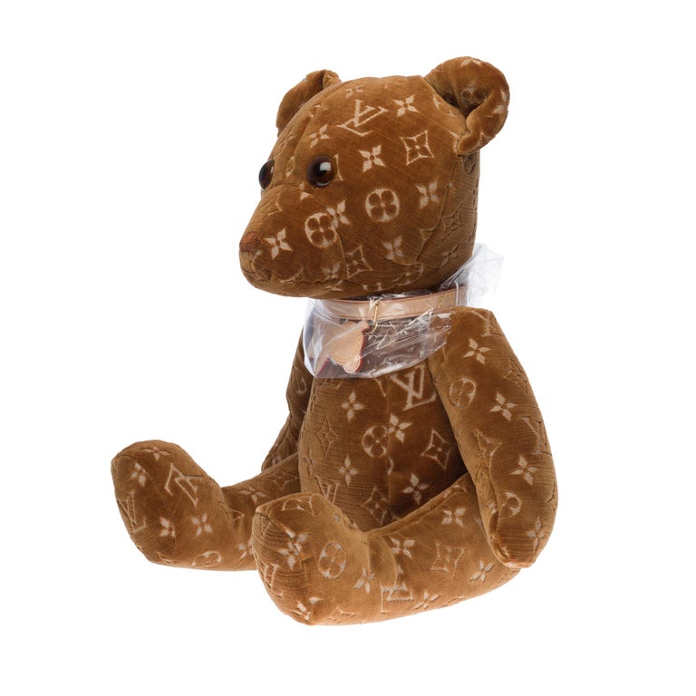 Authentic LOUIS VUITTON Teddy Bear Brooch Brown/Red Jelly/Plastic #f02193