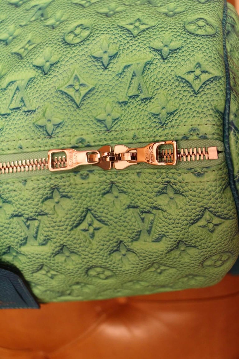 Louis Vuitton Green/Blue Taurillon Illusion Mini Keepall Earphones Pouch  and Bag Charm - Yoogi's Closet