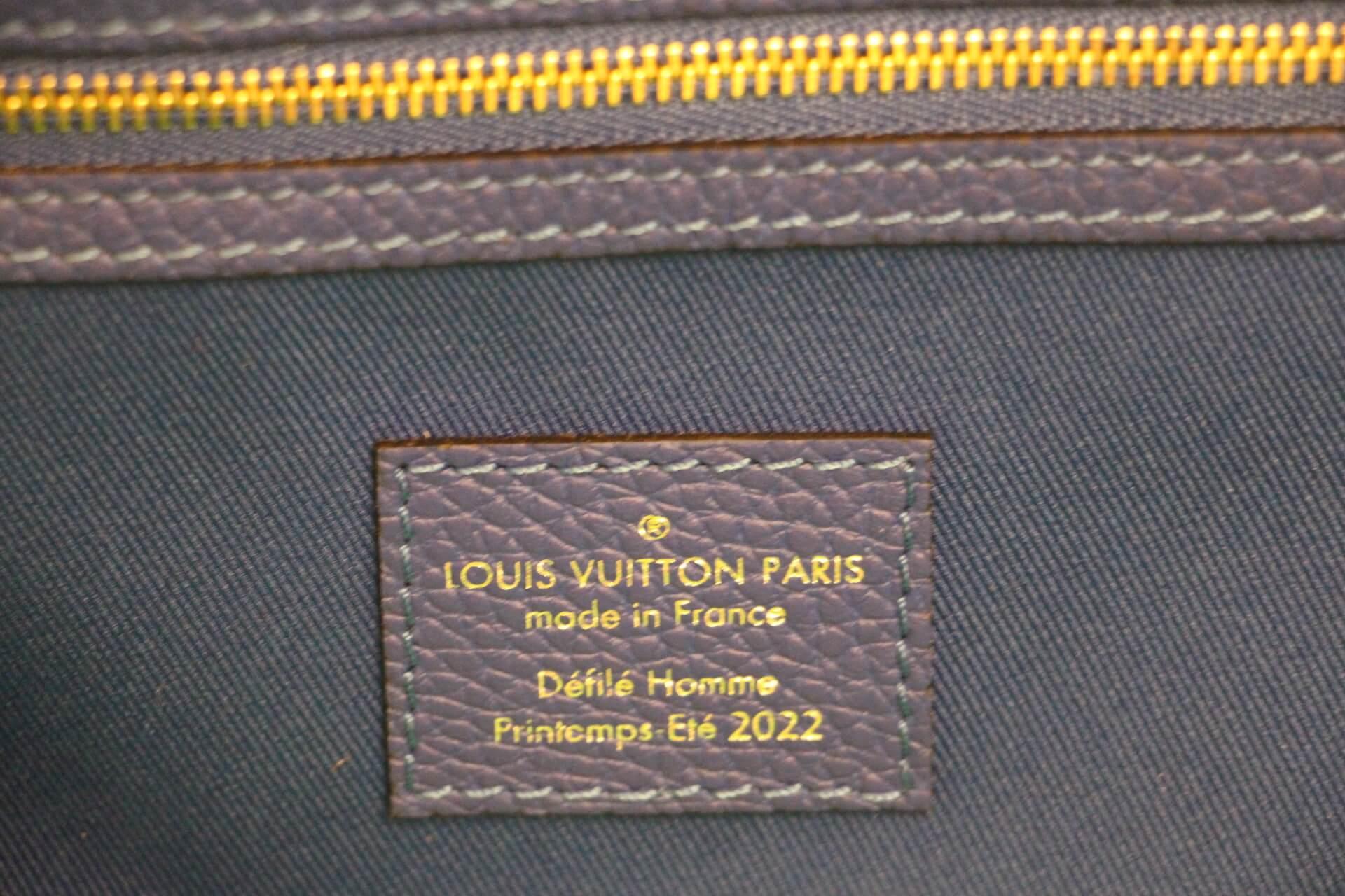 Brand New Louis Vuitton Keepall 50B Taurillon Illusion Blue/Green , Virgil Abloh For Sale 14