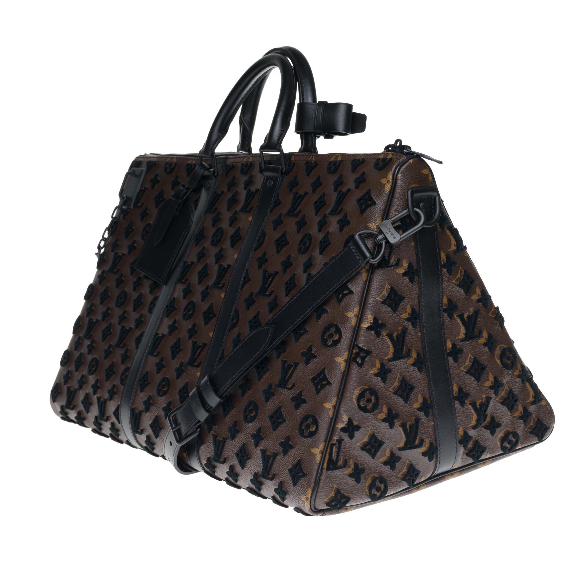 triangle keepall