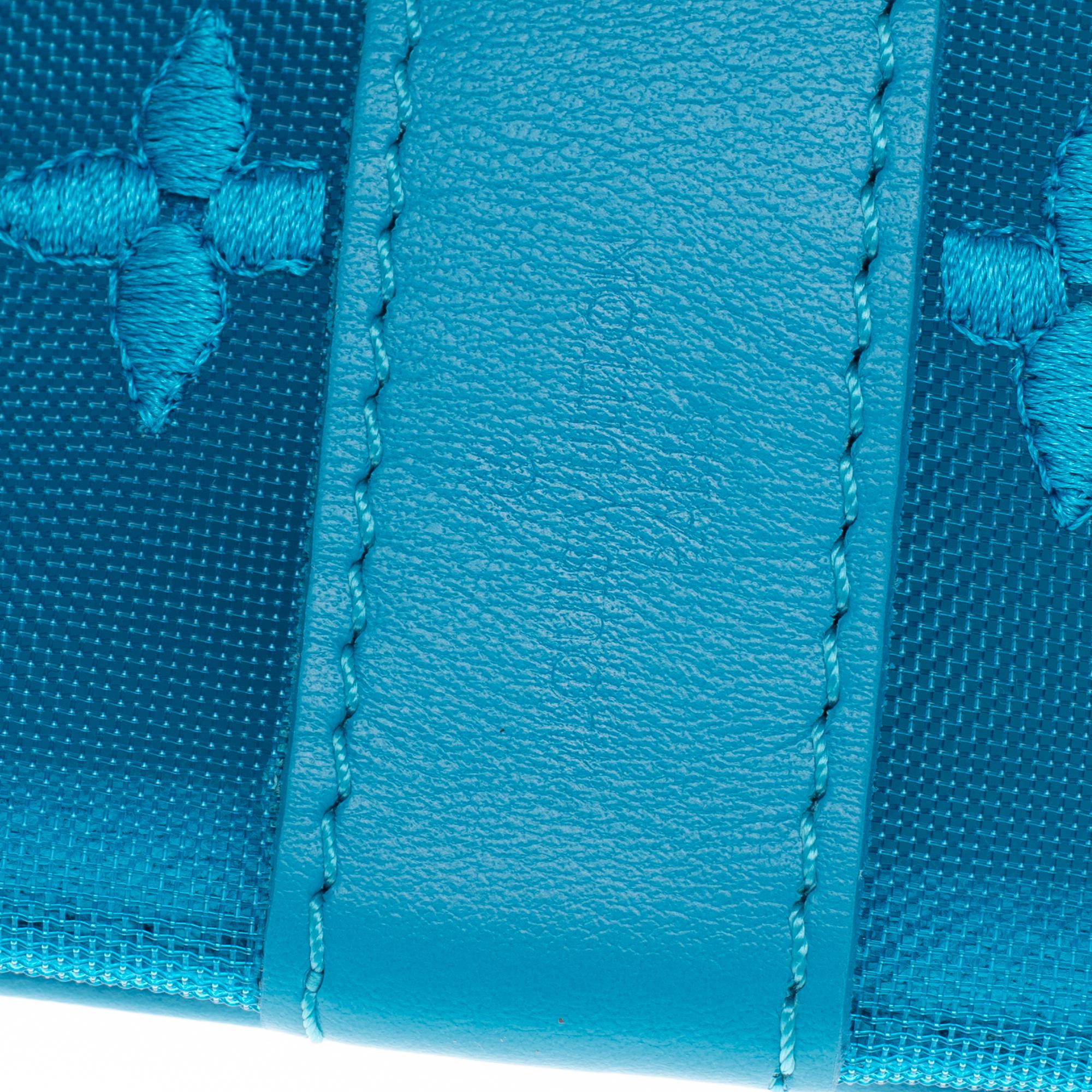 Blue BRAND NEW Louis Vuitton Keepall Bandouliere Triangle 50 in turquoise mesh !