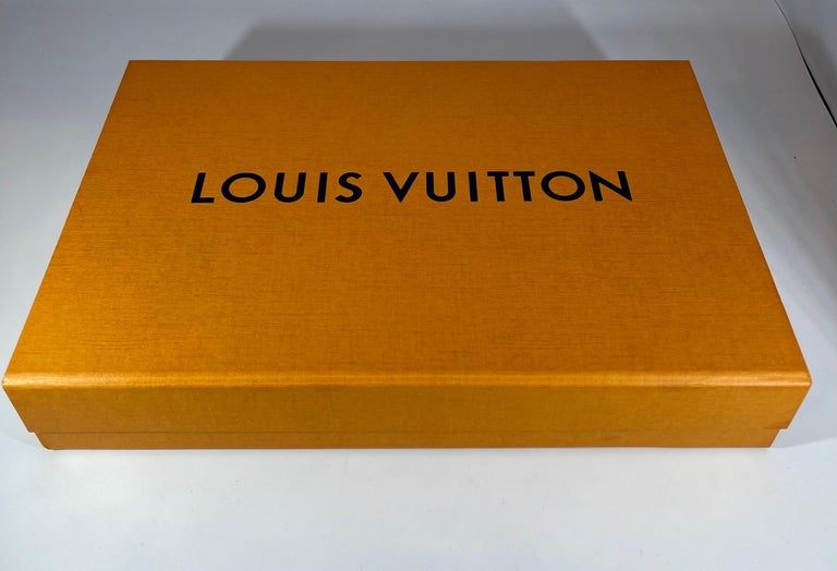 Brand New Louis Vuitton Rose Ballerine Monogram Giant Escale Silk