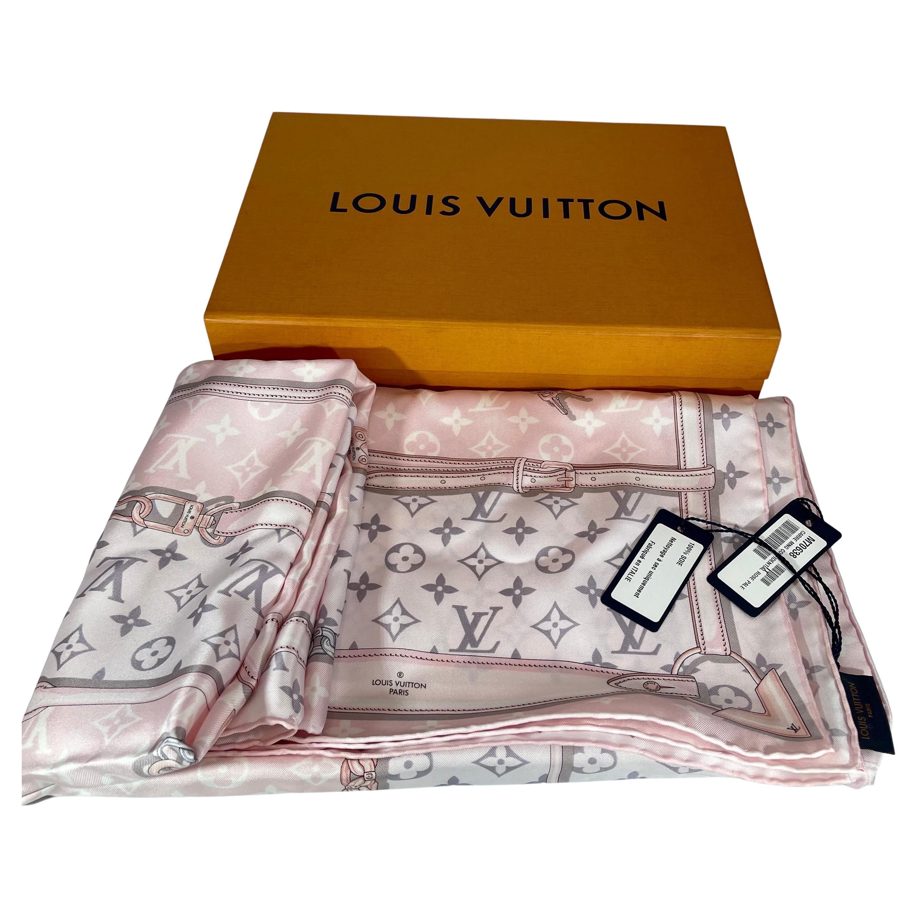 Brand New Louis Vuitton Rose Ballerine  Monogram Giant Escale Silk Square Scarf 