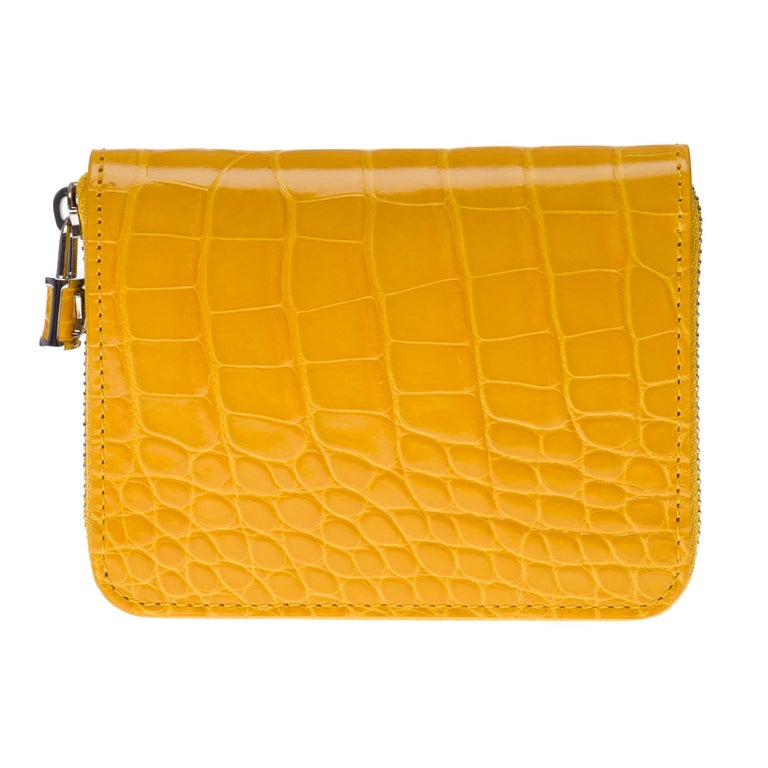 Brand New Louis Vuitton Zippy Padlock Wallet in Yellow alligator leather In New Condition For Sale In Paris, IDF
