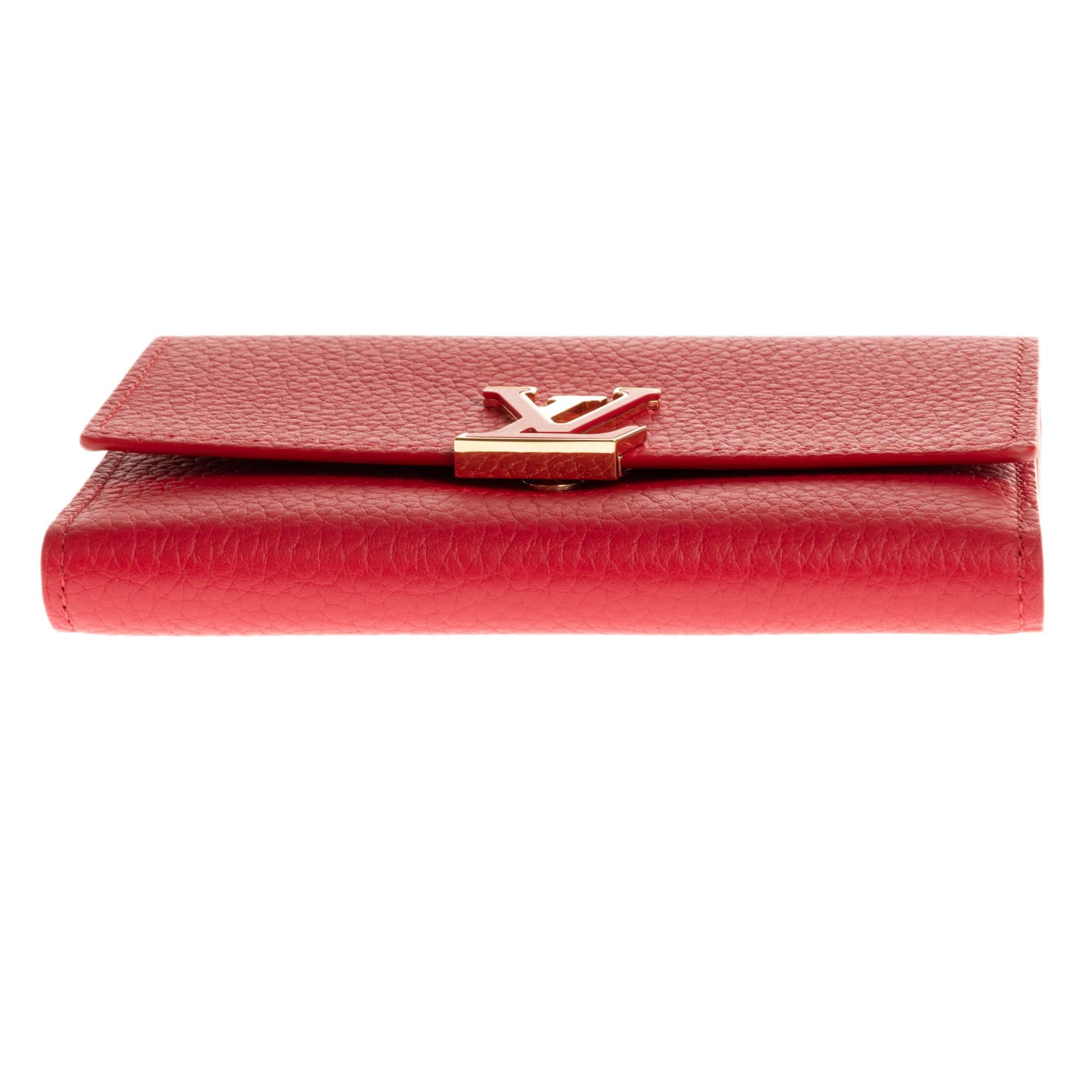 Brand New LV Capucines Compact Wallet in Red ecarlate Taurillon leather  1
