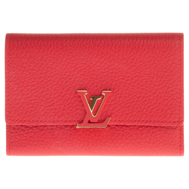Brand New LV Capucines Compact Wallet in Red ecarlate Taurillon