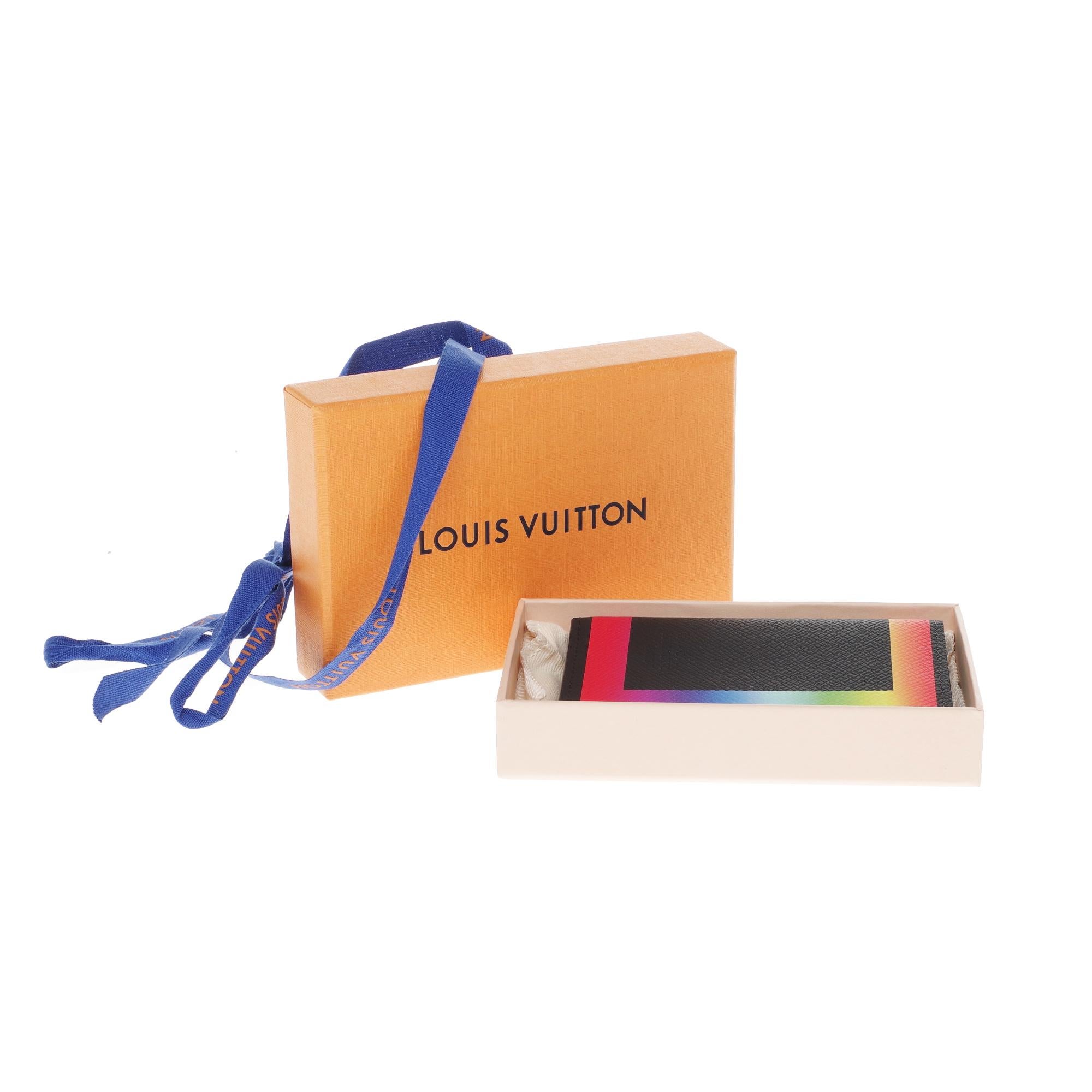 Brand new- Men FW's 2019-Sold out-Wallet in black Taïga leather and rainbow 1