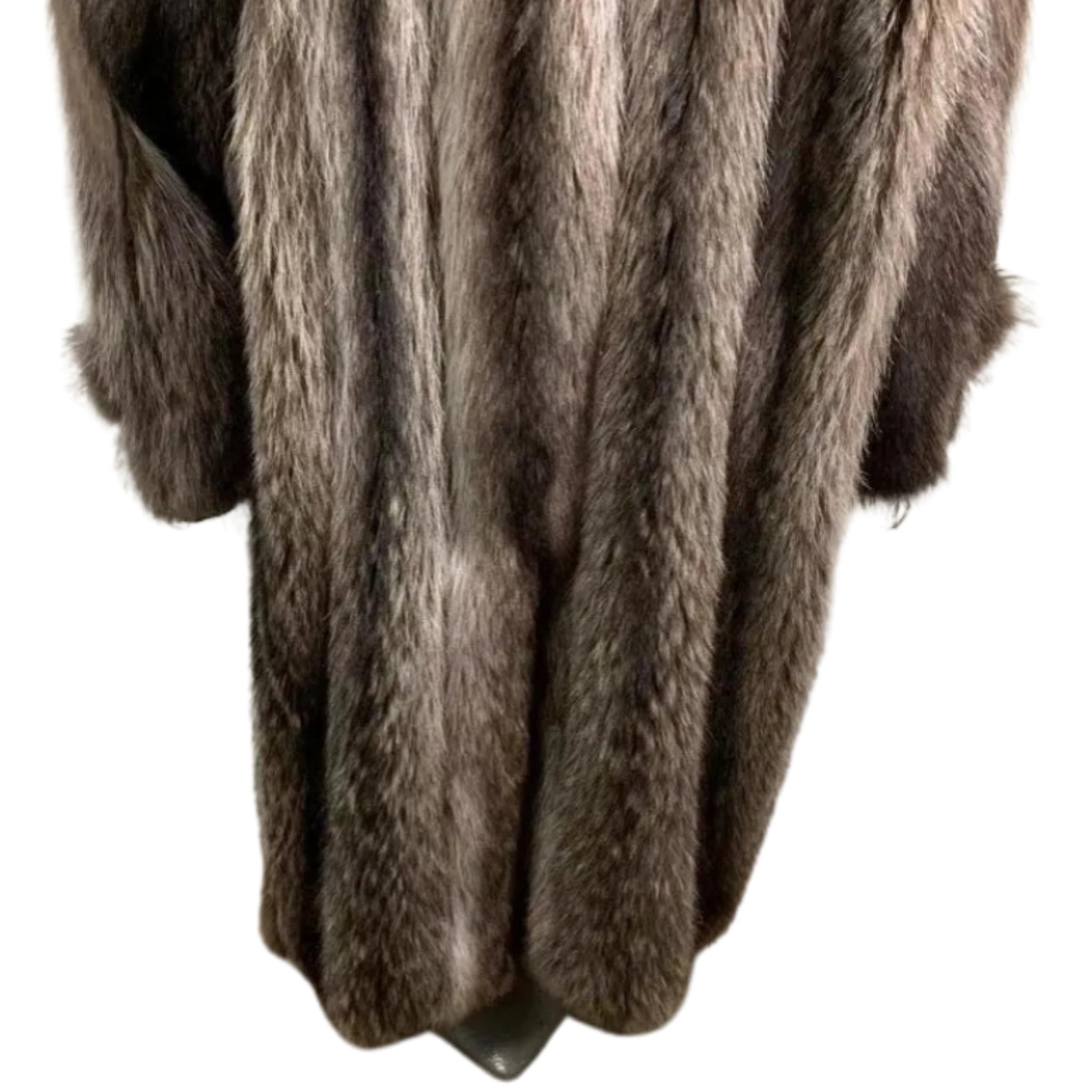 Brand new men's raccoon fur coat size 2 XL For Sale 1
