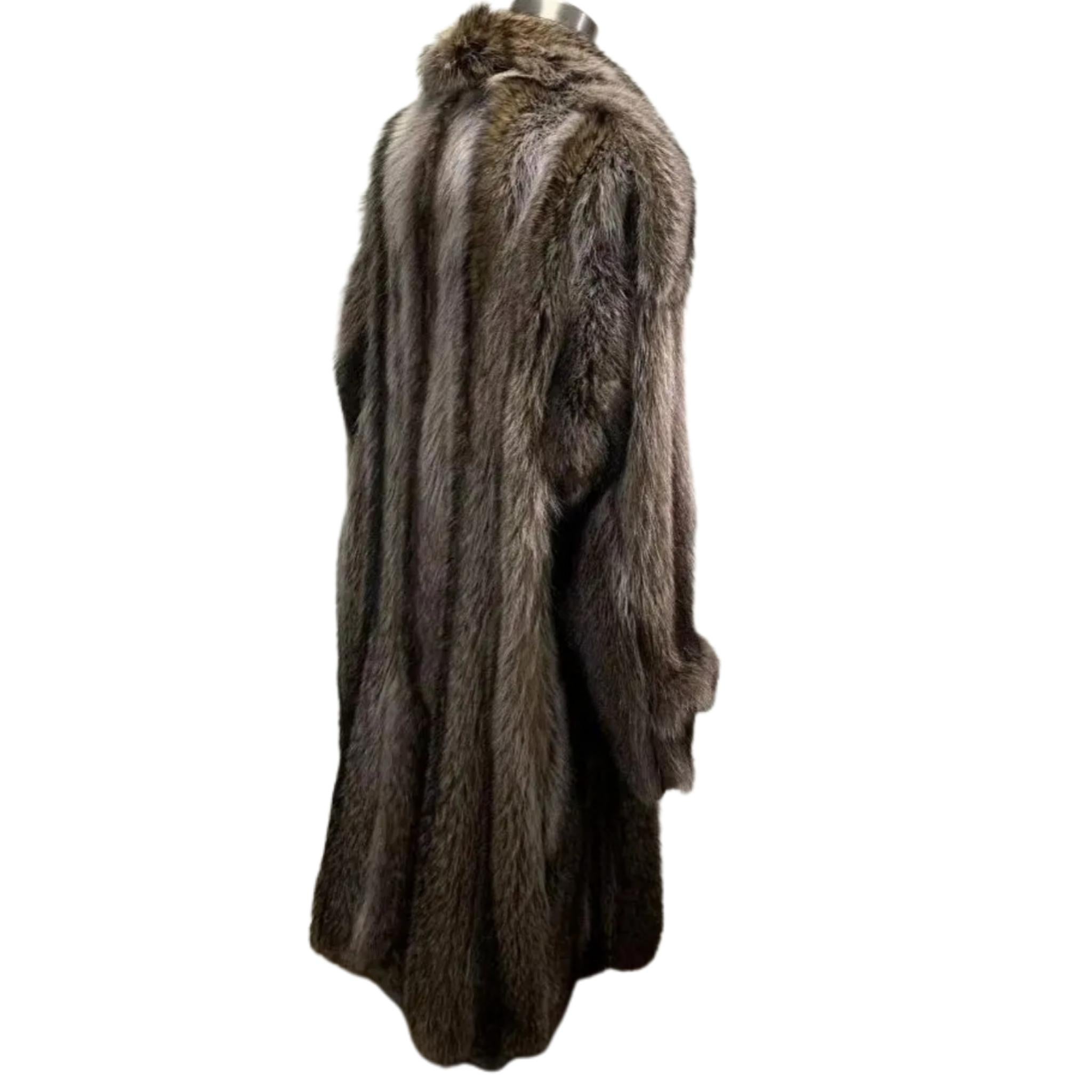 Brand new men's raccoon fur coat size 2 XL For Sale 3