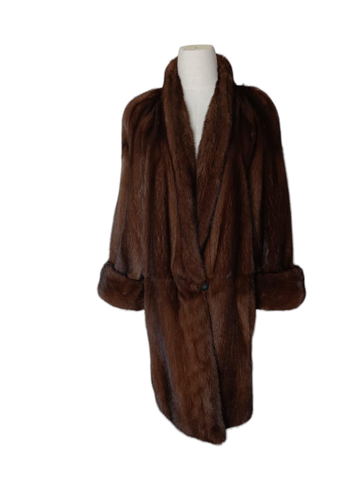 Nuovo Cappotto in pelliccia di visone reversibile taglia 10 (M) in vendita 11