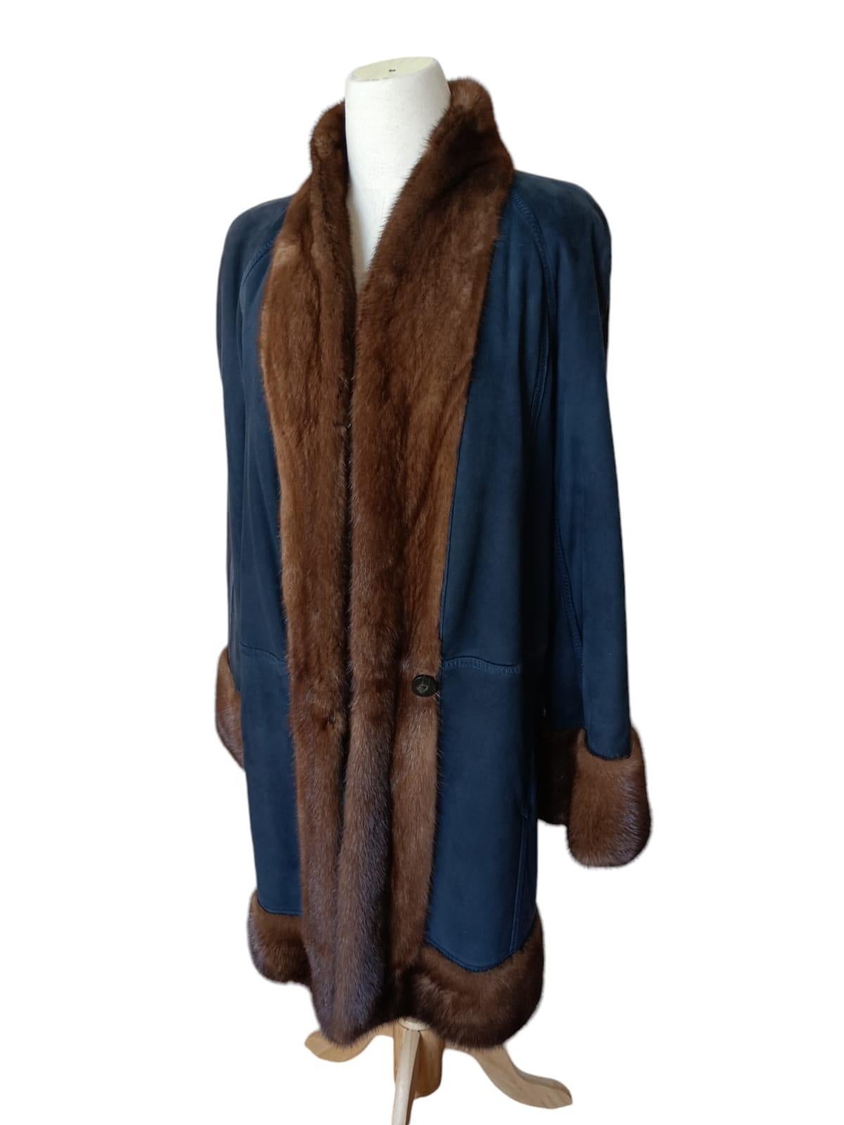 Donna Nuovo Cappotto in pelliccia di visone reversibile taglia 10 (M) in vendita