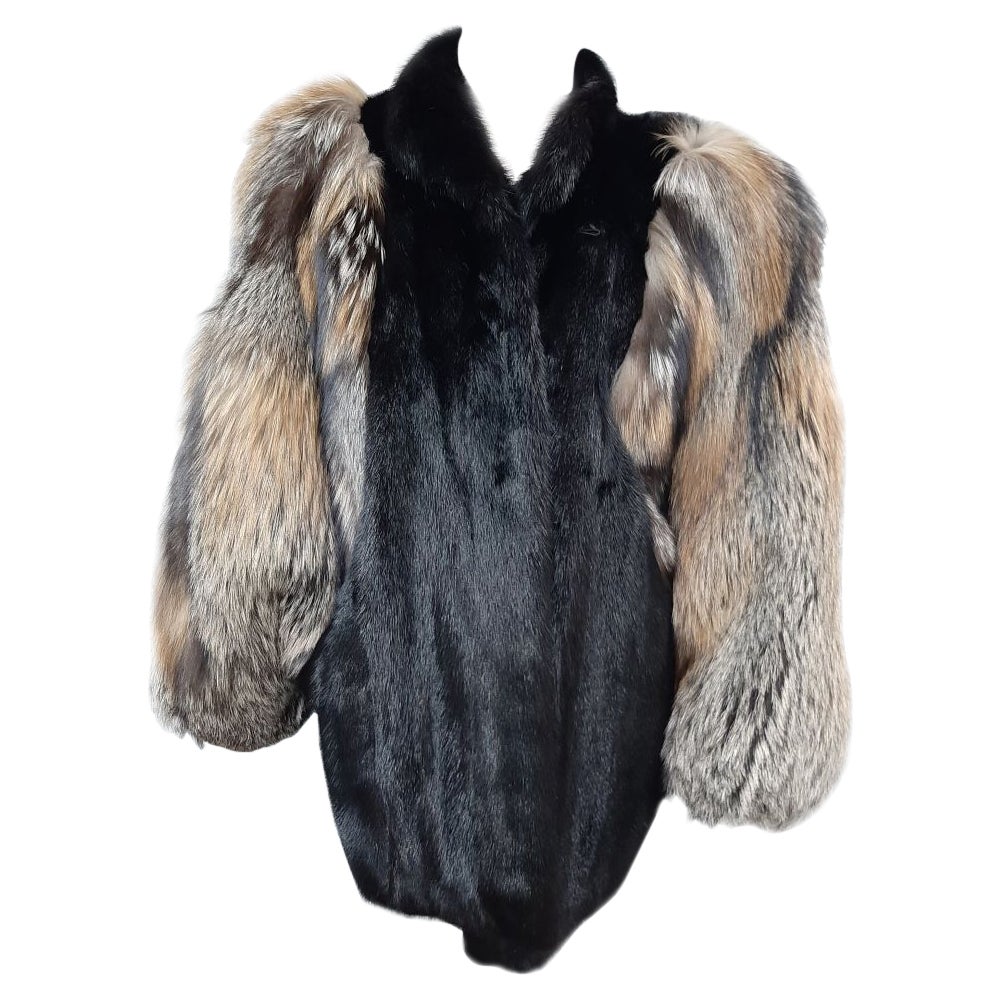 Nuovissimo cappotto in pelliccia di visone con maniche in pelliccia di volpe taglia 20 XL