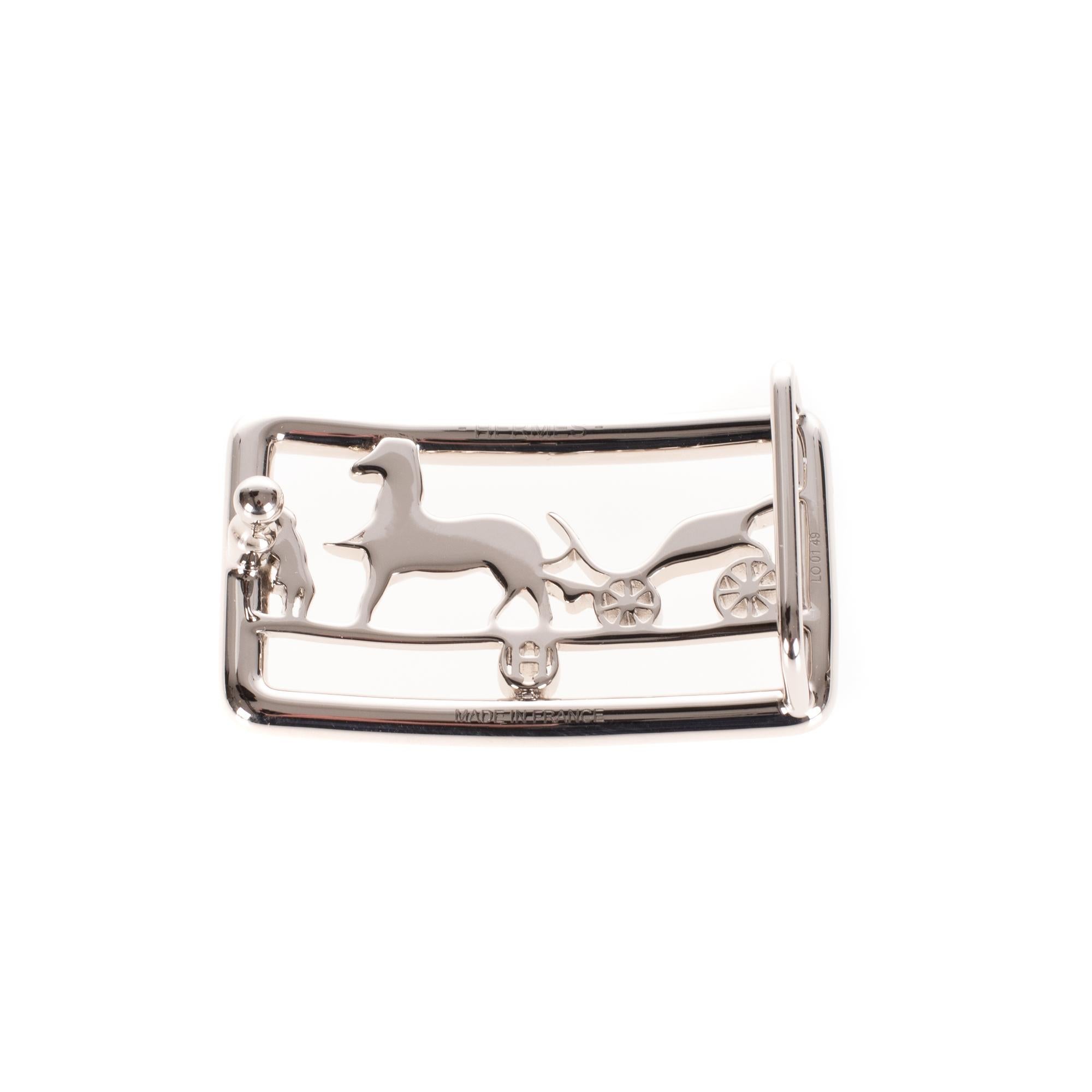 Brand new and from the new collection !

Type: Belt Buckle
Brand: Hermès
Model : Calèche
Material : Steel
Color : Shiny Silver
Signature: Hermès
For a leather of 3.2 cm 
Dimensions : H: 2,8 x L: 4,8 x P: 1.4 cm
Pristine Condition- Sold with dustbag.