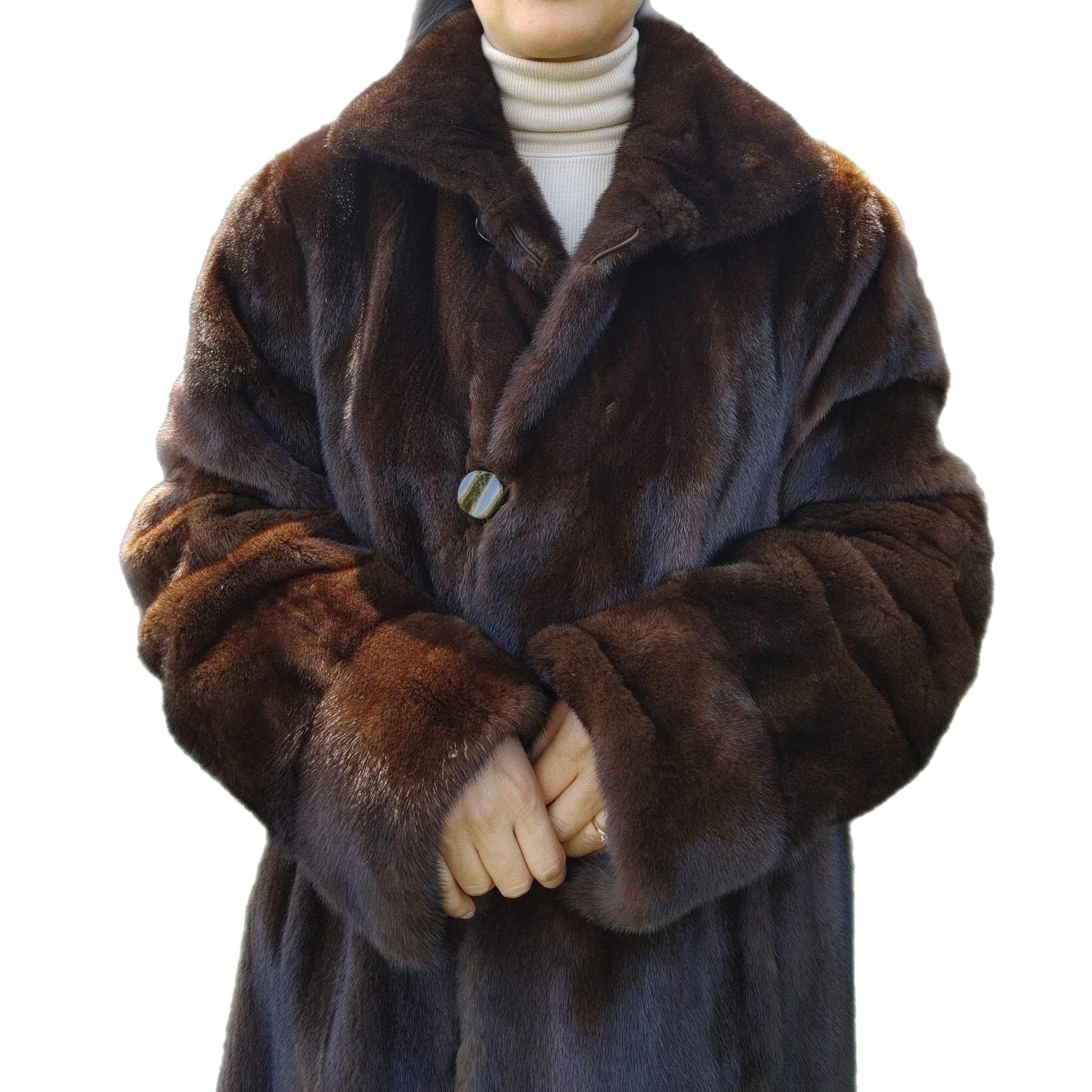 Brand New sheared Mink Fur Coat reversible size 10 (M) For Sale 6