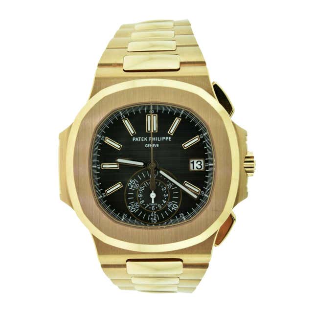 Patek Philippe Emerald 5711P Nautilus 40th Anniversary Watch For Sale at 1stDibs
