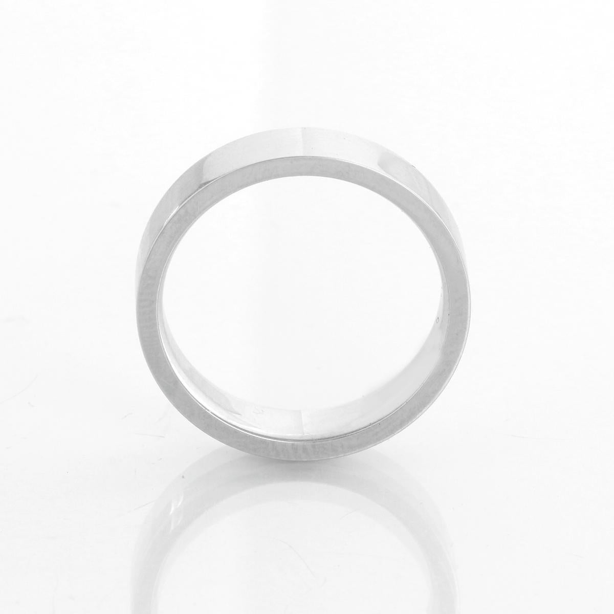 Brand New Platinum Flat Wedding Band 8.5 In condizioni Nuovo in vendita a Dallas, TX