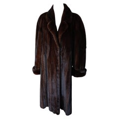Brand new Ranch Mink Fur Full Length Coat (Size 14 - L) Brand new Ranch Mink Fur Full Length Coat (Size 14 - L)