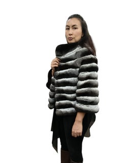 Brand new rare black velvet chinchilla fur size 10/M tag 13000$