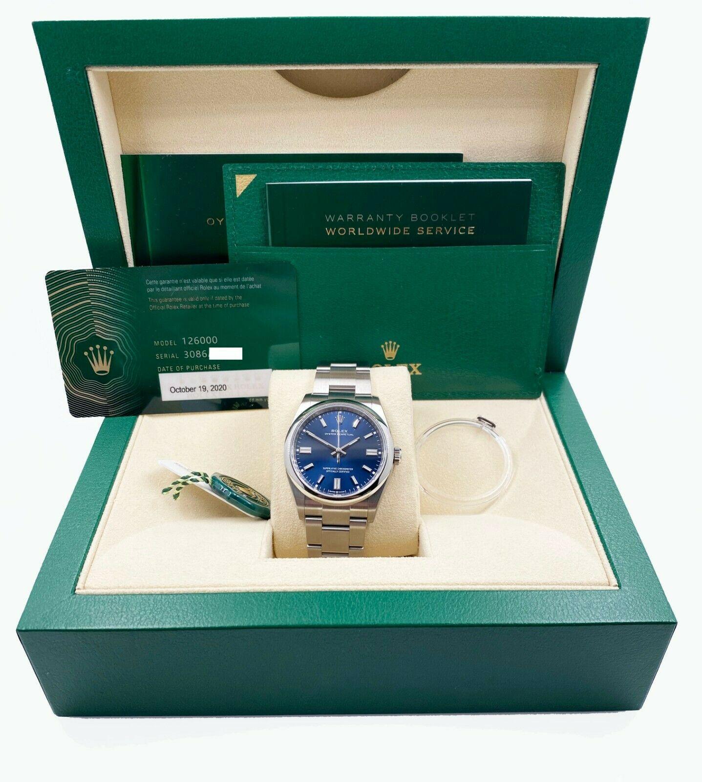 Stilnummer: 126000

 

Seriennummer: 3086A***


Jahr: 2020

 

Modell: Oyster Perpetual 

 

Gehäuse-Material: Rostfreier Stahl

 

Band: Rostfreier Stahl

 

Lünette:  Glatte Lünette aus Edelstahl 

 

Zifferblatt: Blau

 

Gesicht: Saphirglas 

