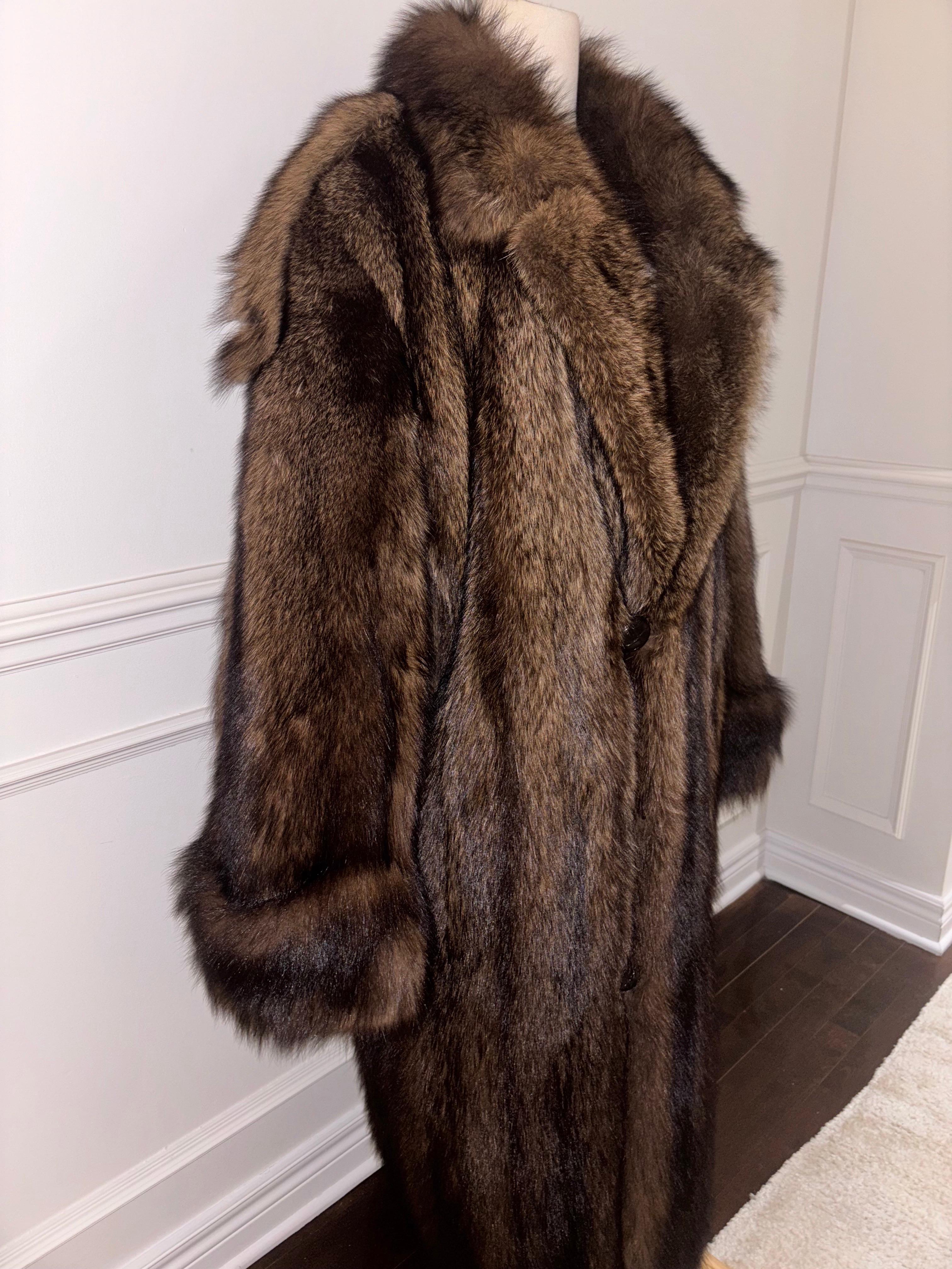 Nuevo abrigo de piel de marta Fischer hombre 54/L en Nuevo estado para la venta en Montreal, Quebec