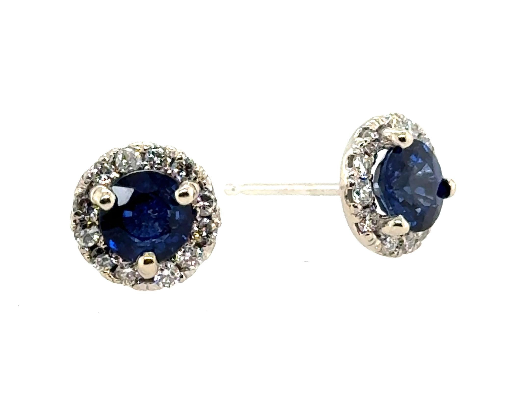 Brand New Sapphire Diamond Stud Halo Earrings 1.50ct 14K White Gold


Featuring 2 Natural Mined Round Cut Sapphire Gemstones

Highest Quality Everything

100% Natural Sapphires & Mined Diamonds

1.50 Carat Gemstone & Diamond Weight

Solid 14K White