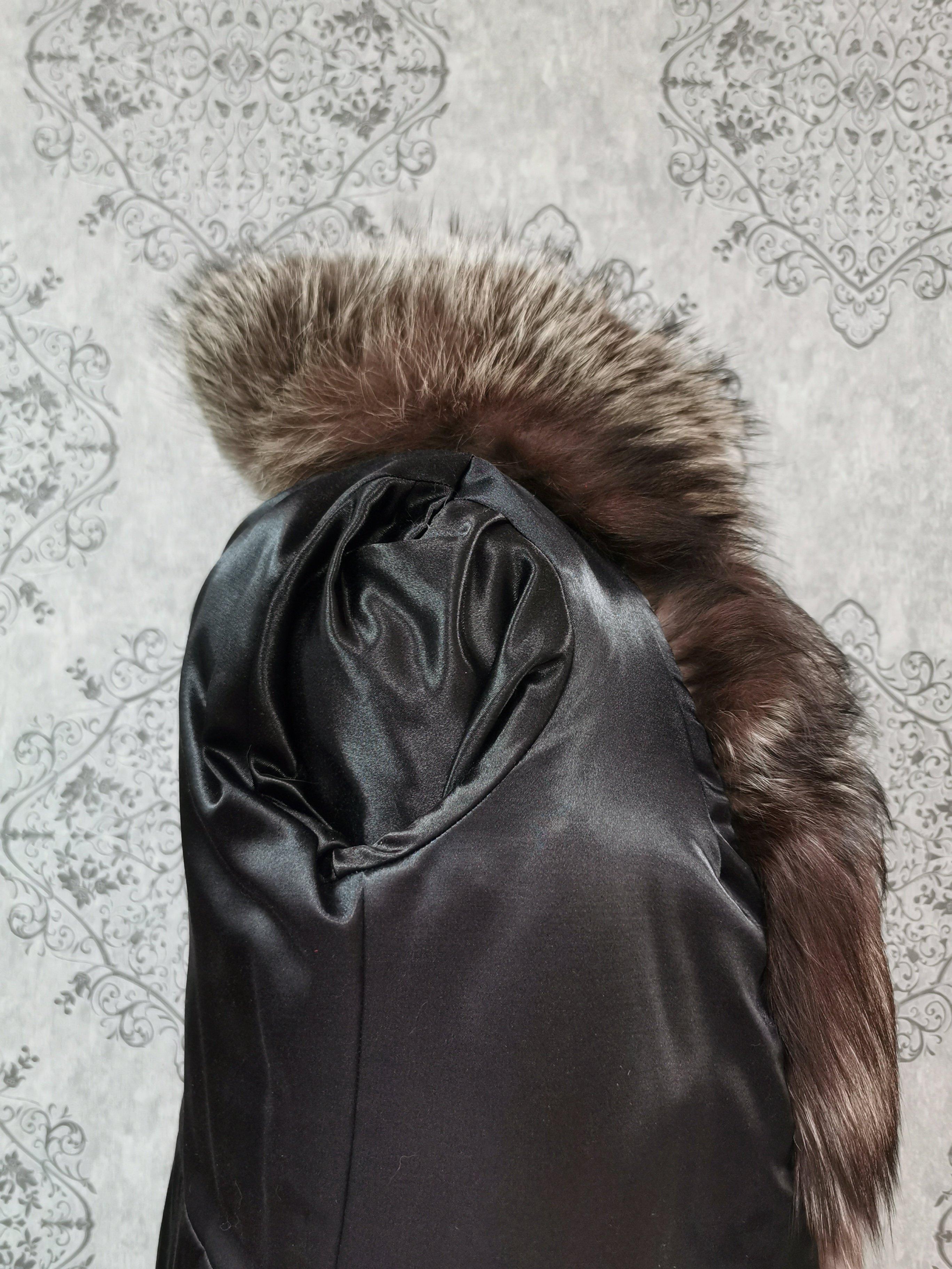 Brand New Silver Fox Fur Coat (size 6-8/S) 3