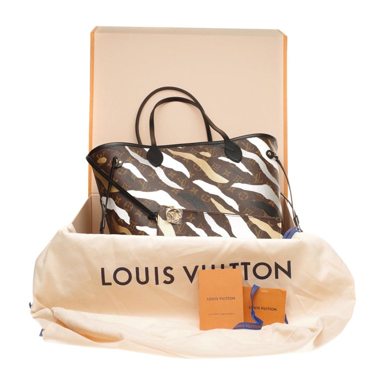 Louis Vuitton Neverfull Customized - 2 For Sale on 1stDibs