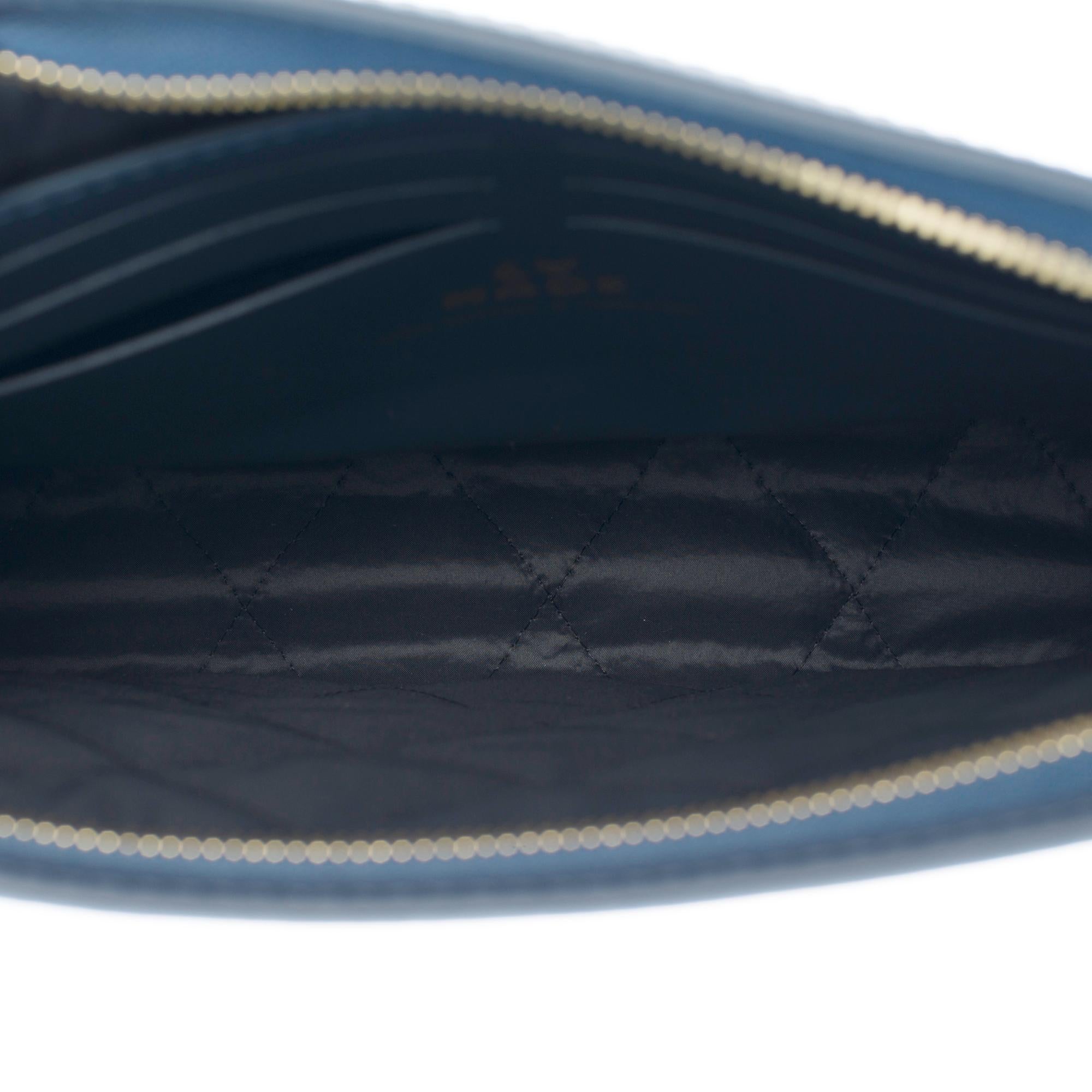 Nuovo / Esaurito / Marsupio da viaggio Louis Vuitton in denim blu di Nigo 1