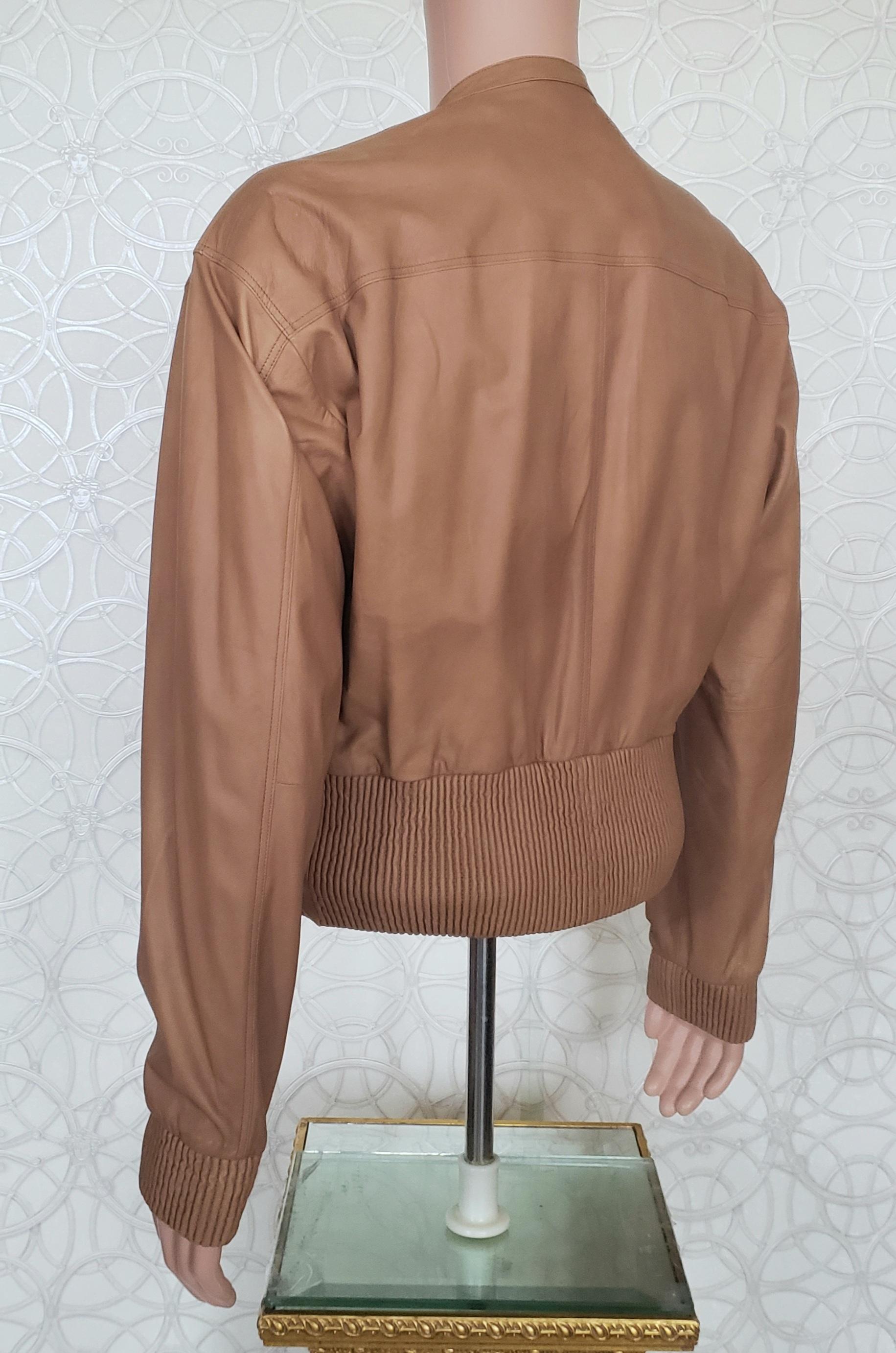 BRAND New VERSACE BEIGE LAMB LEATHER BOMBER JACKET 50 - 40 (M) In New Condition For Sale In Montgomery, TX