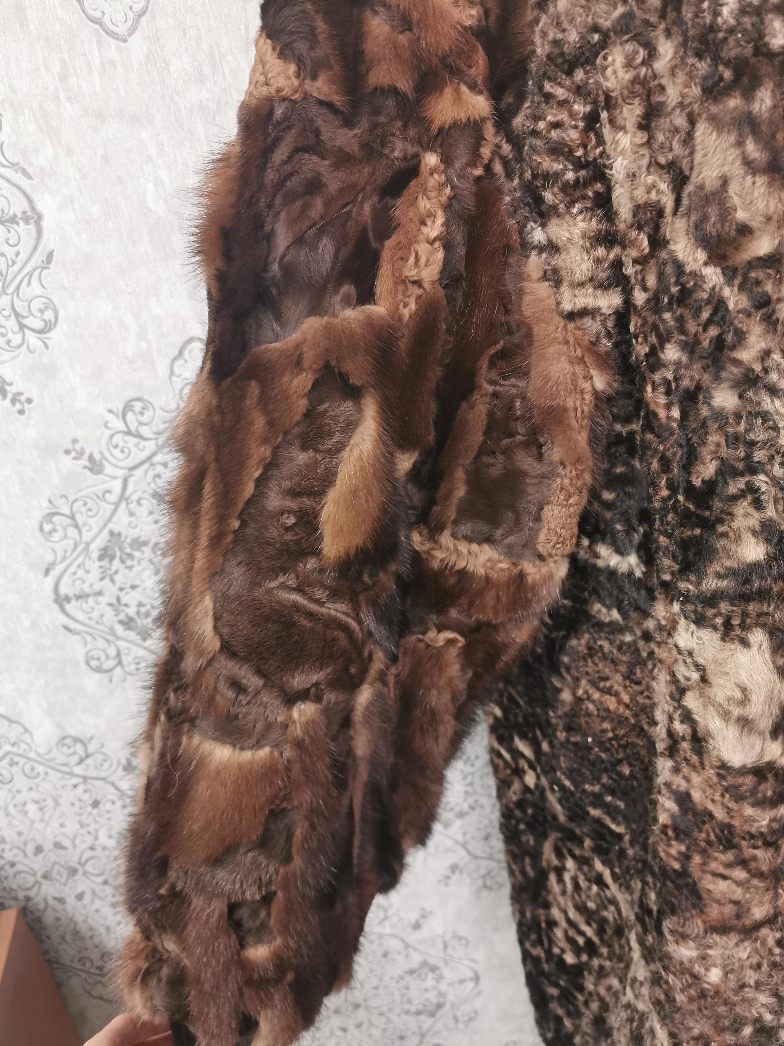 Women's Brand new Vintage Gianfranco Ferre Fur Coat with Lamb andMink Fur Trim (16/L) For Sale