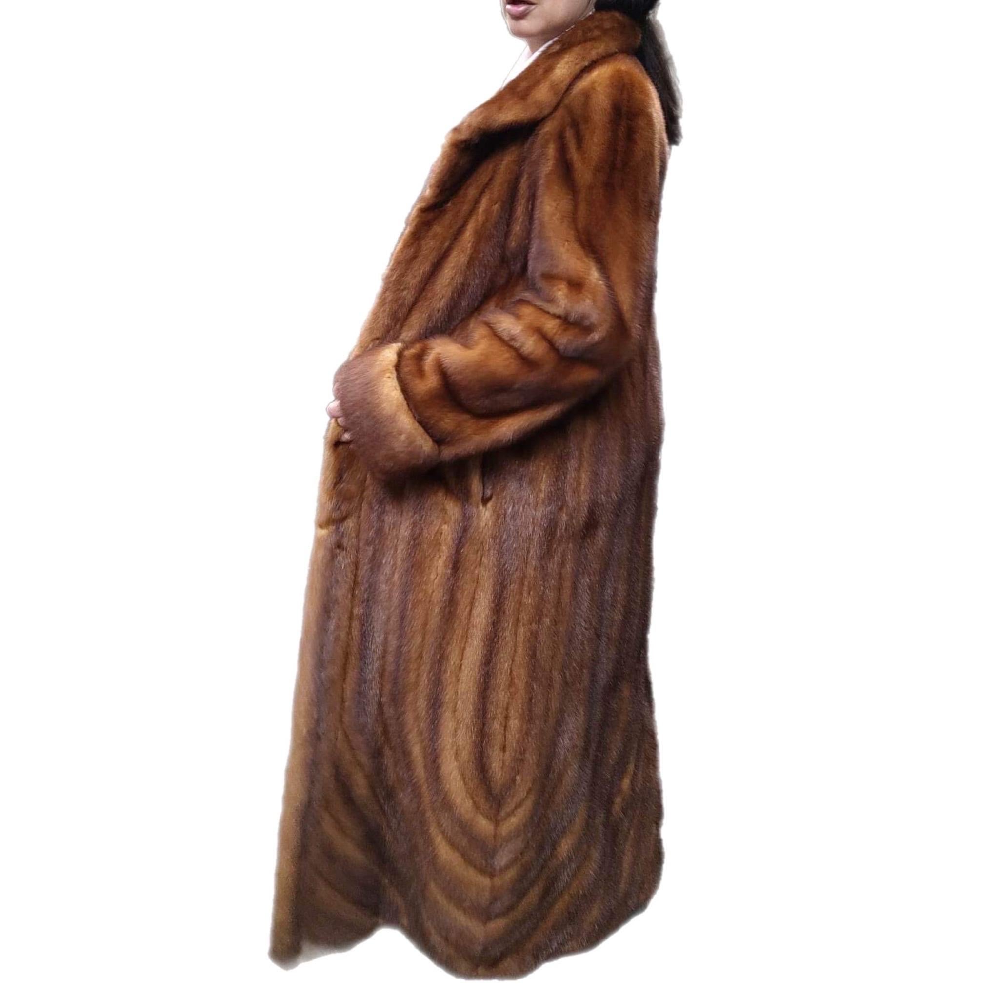 Brown Brand New Whiskey Mink Fur Coat Women's S 6 For Sale