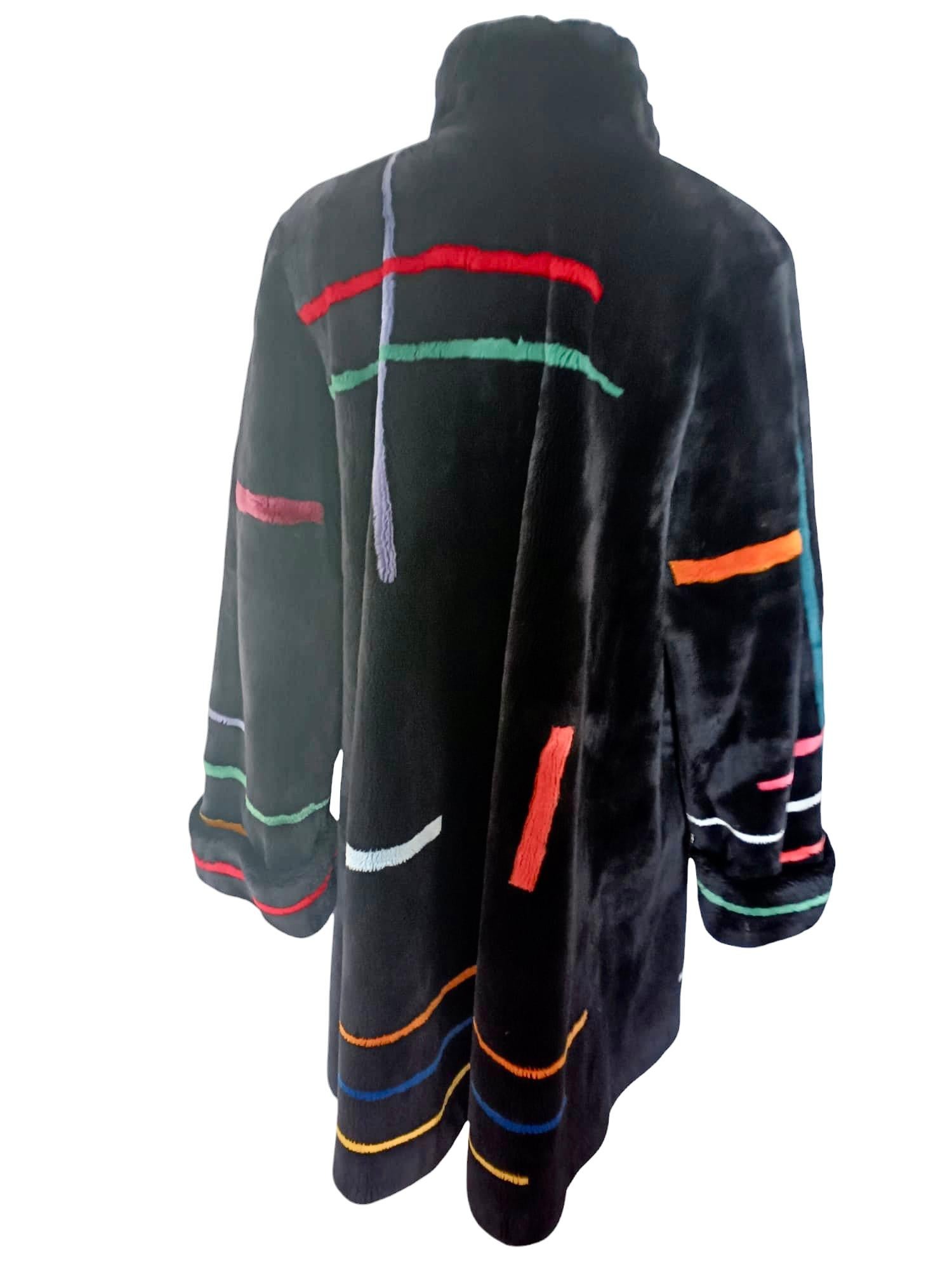 Black Brand New Zuki Sheared Beaver Fur Coat with Fur Trim (Size 14) For Sale