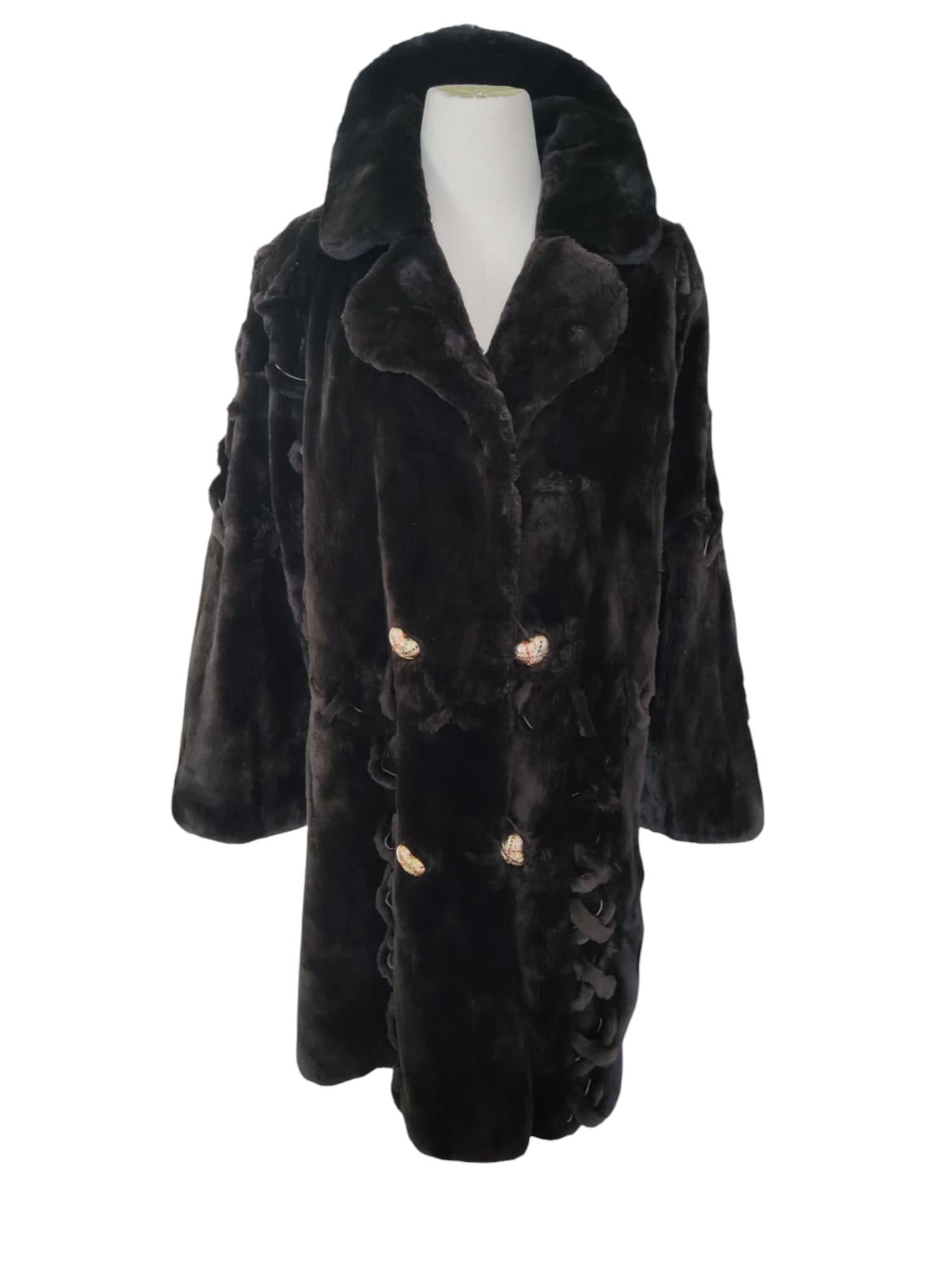 Women's Brand New Zuki Sheared Beaver Fur Coat with Fur Trim (Size 14) For Sale