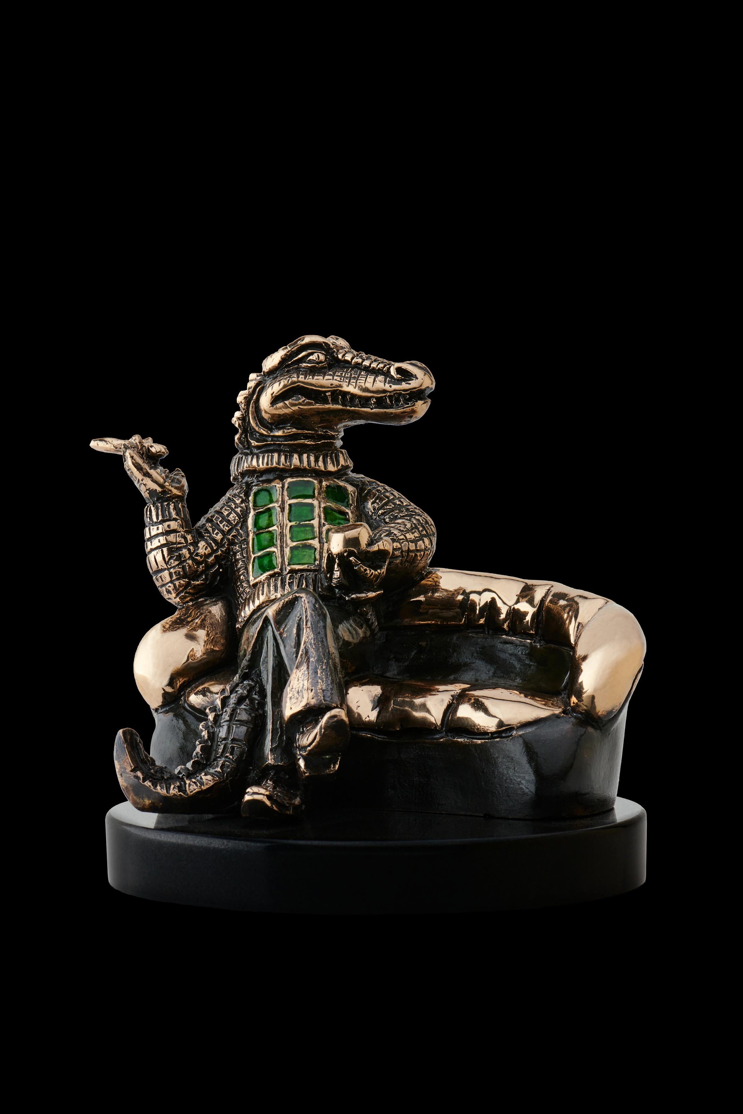 Brand Vizuri Figurative Sculpture - Sculpture "Oligarch"