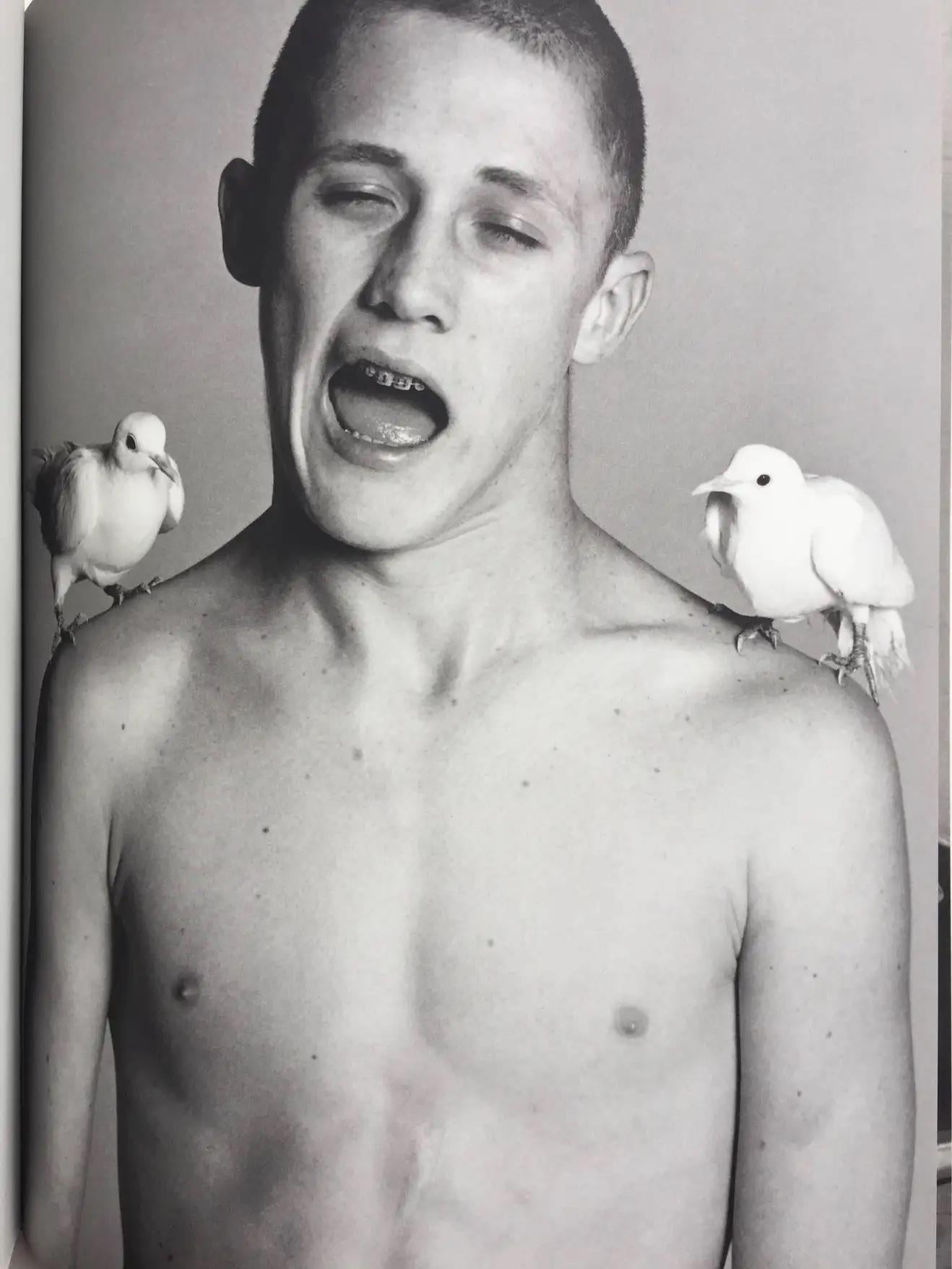 « Branded Youth and Other Stories, Bruce Weber, 1ère édition, Bullfinch, 1997 1