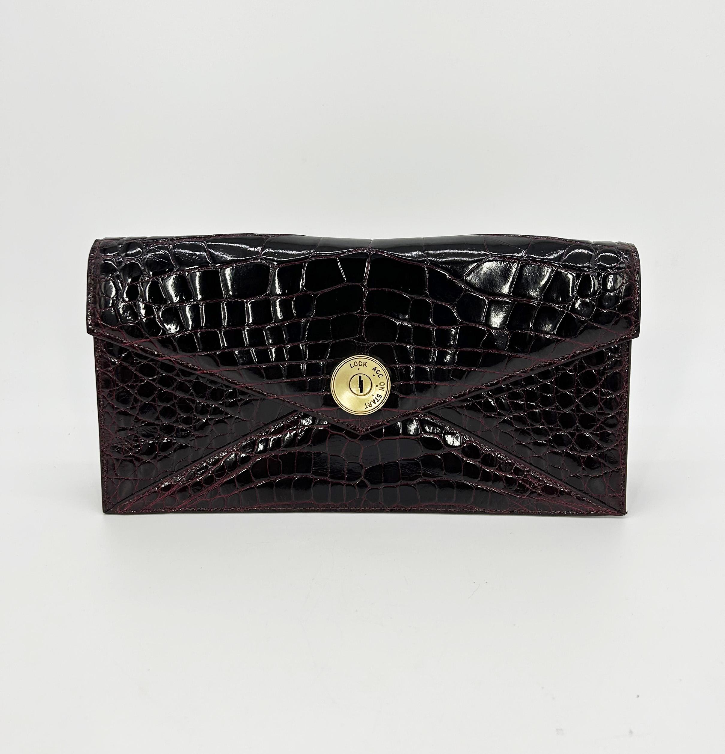Pochette con busta Brandell in alligatore rosso rubino scuro Uptown