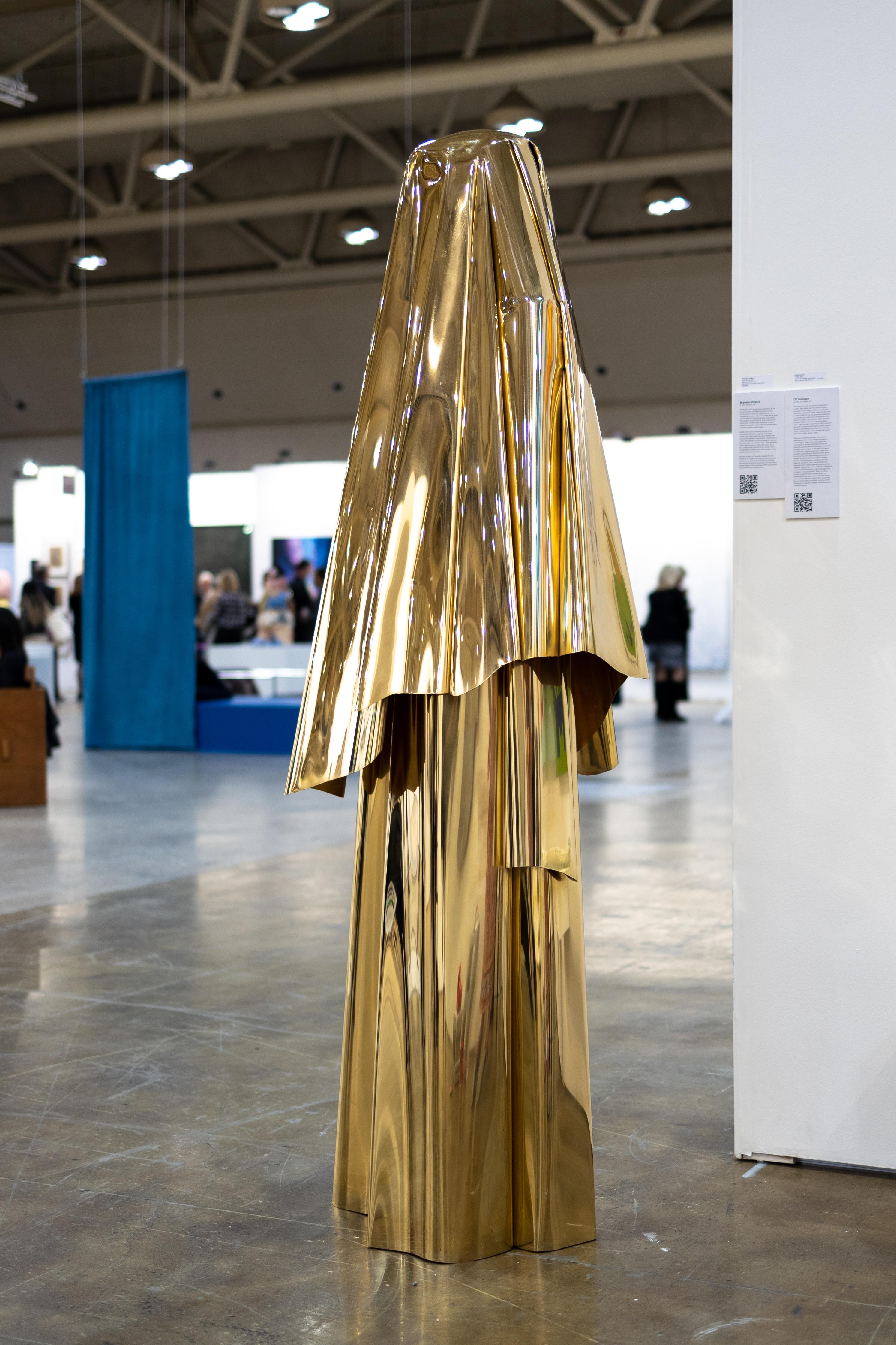 Brandon Vickerd Figurative Sculpture - Golden Ghost (large)